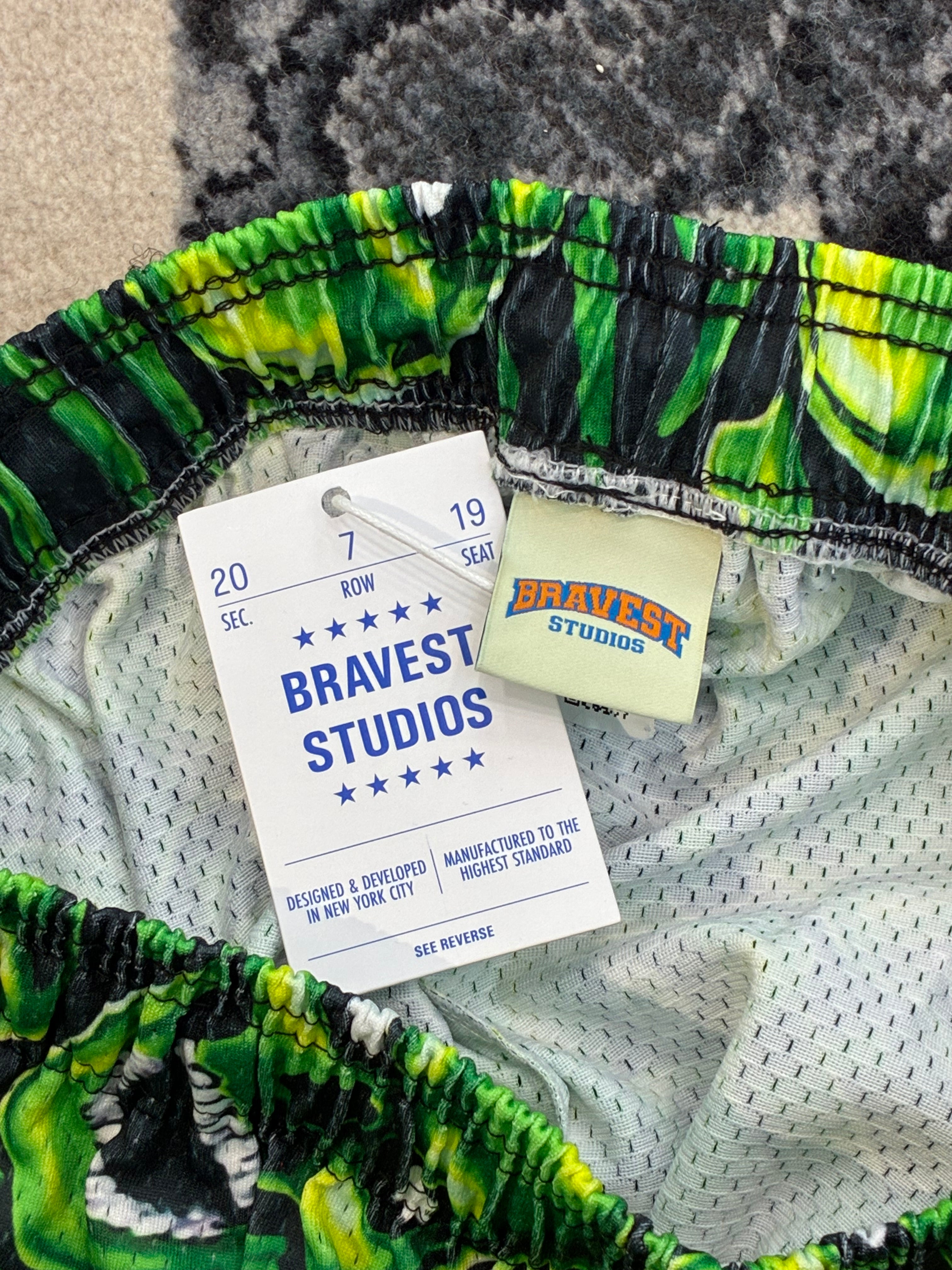Bravest Studios Green Skull Pile
