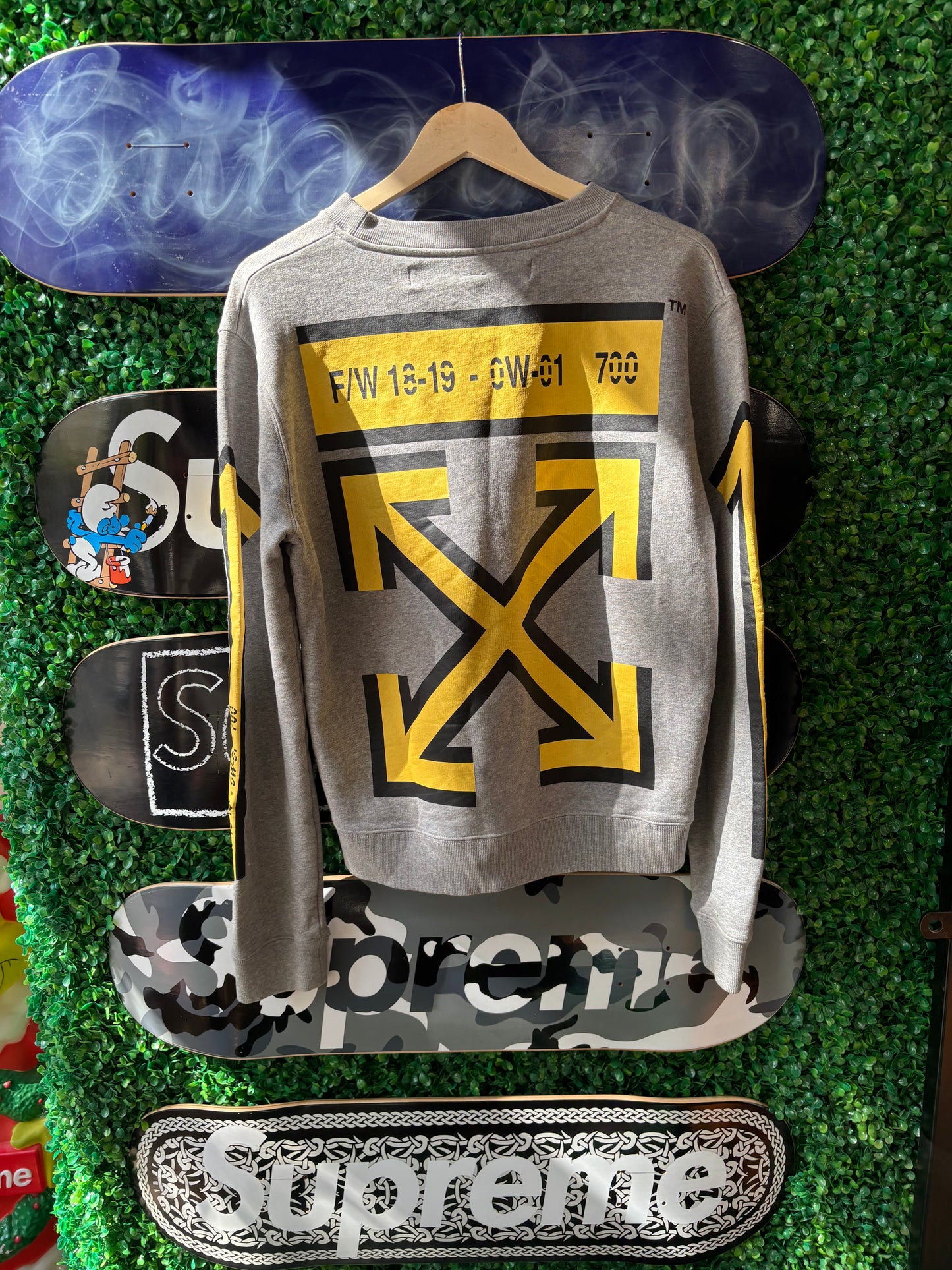 Off-White Arrow Crewneck “Yellow Grey”