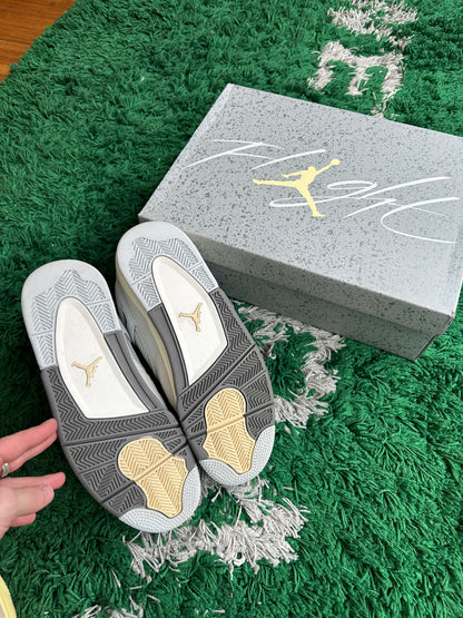 Jordan 4 “Craft Photon Dust”
