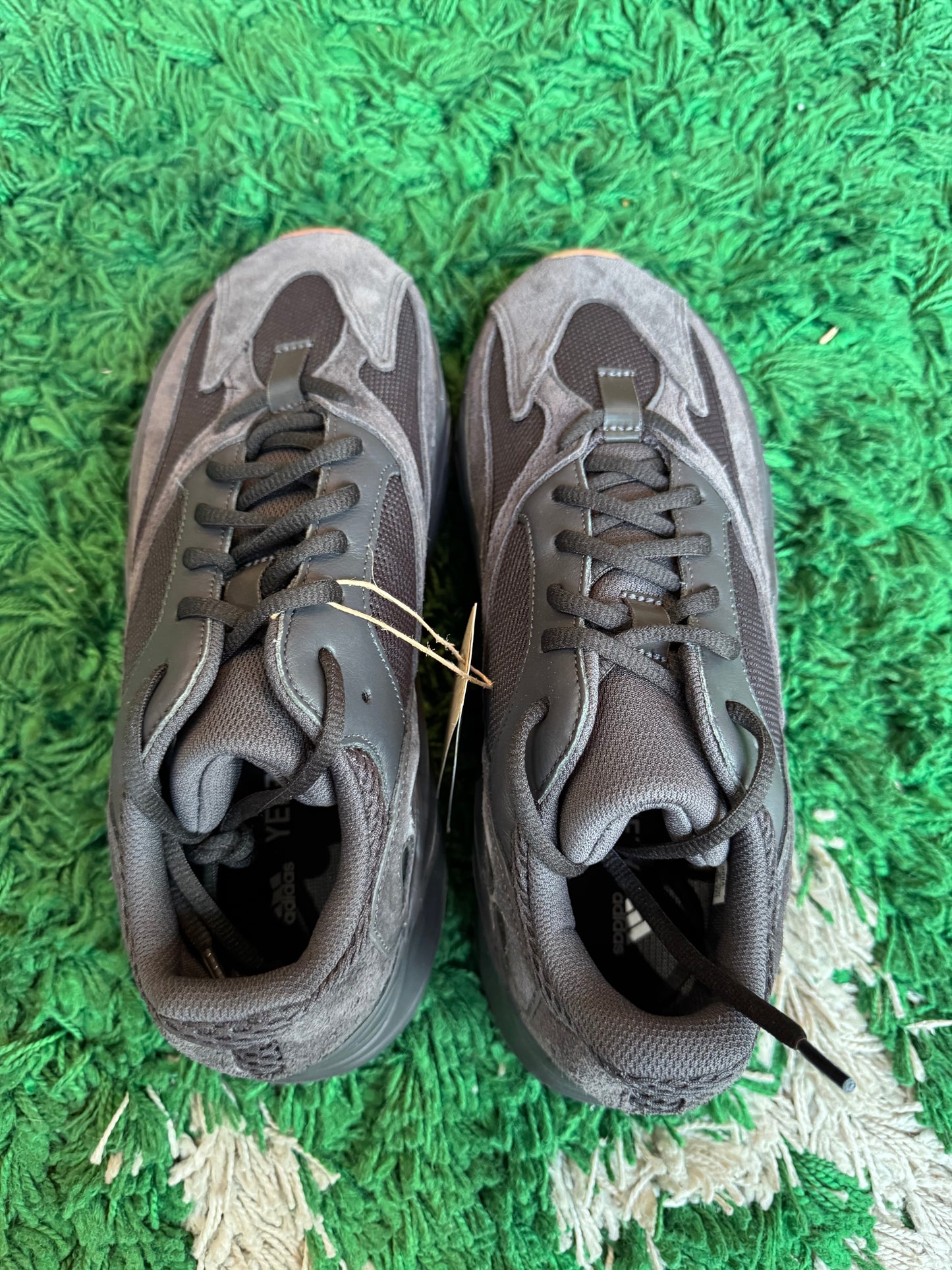 Yeezy 700 “Utility Black”