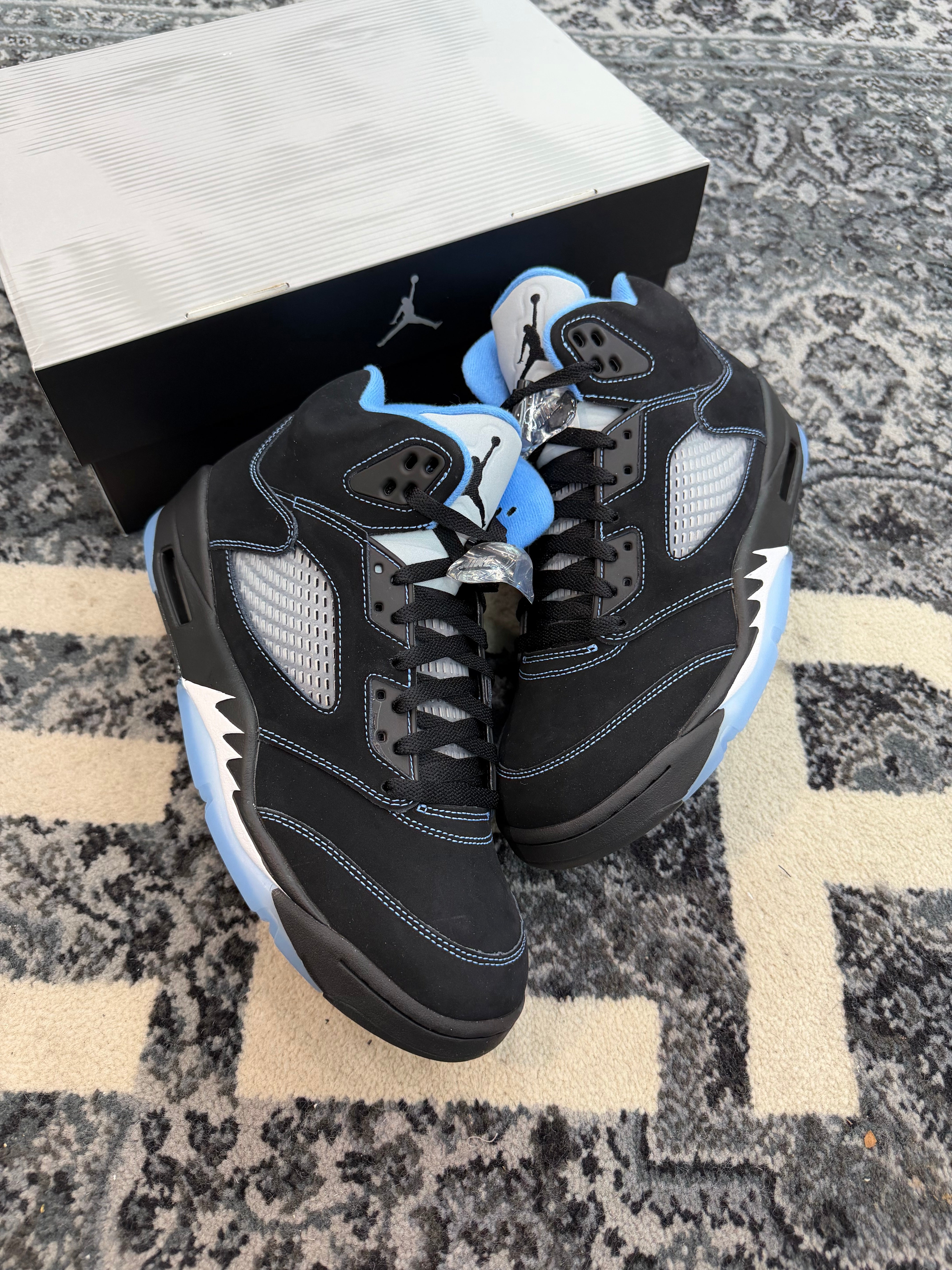 Jordan 5 “University Blue” (2026)