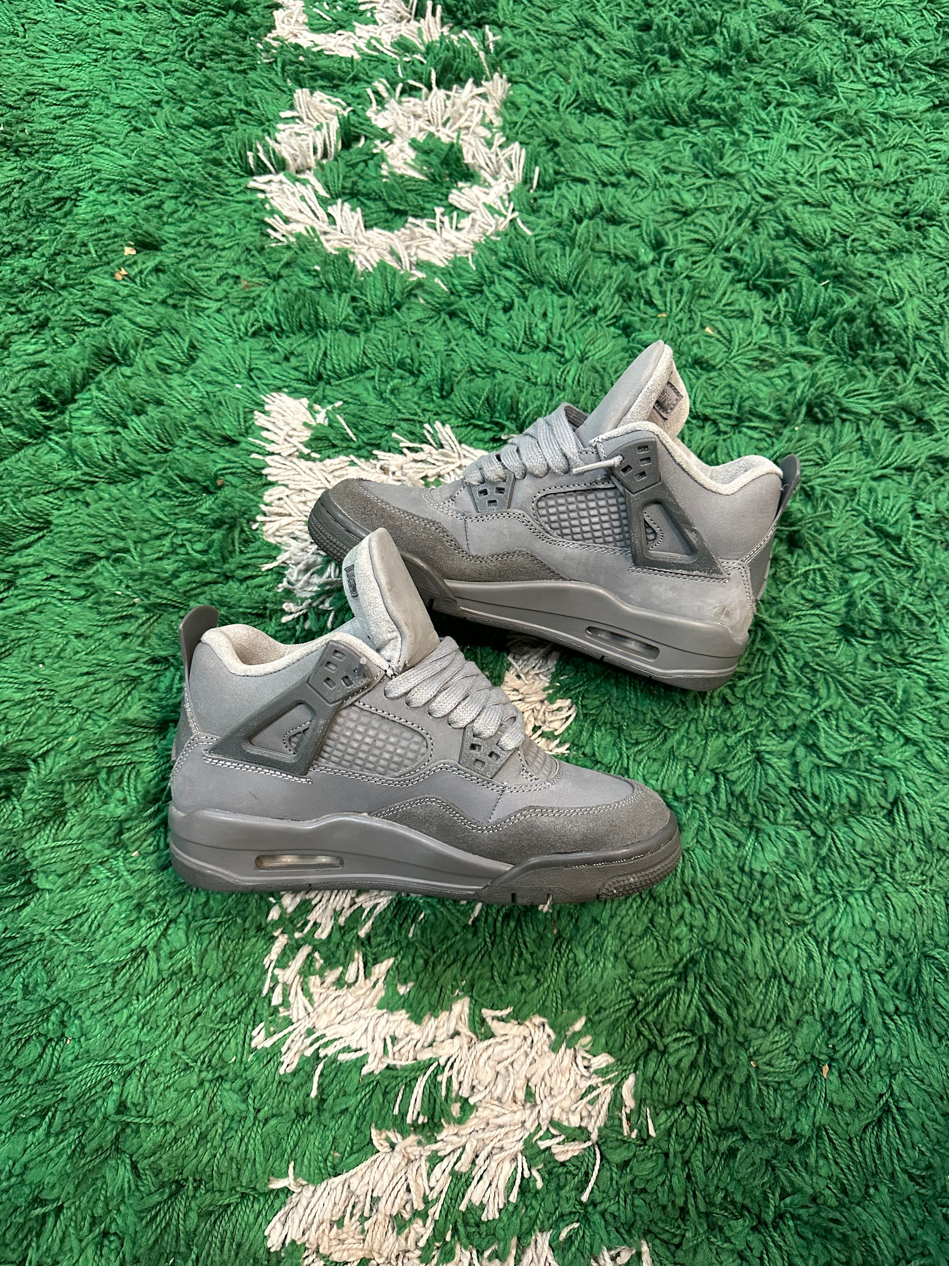 Jordan 4 “Wet Cement”