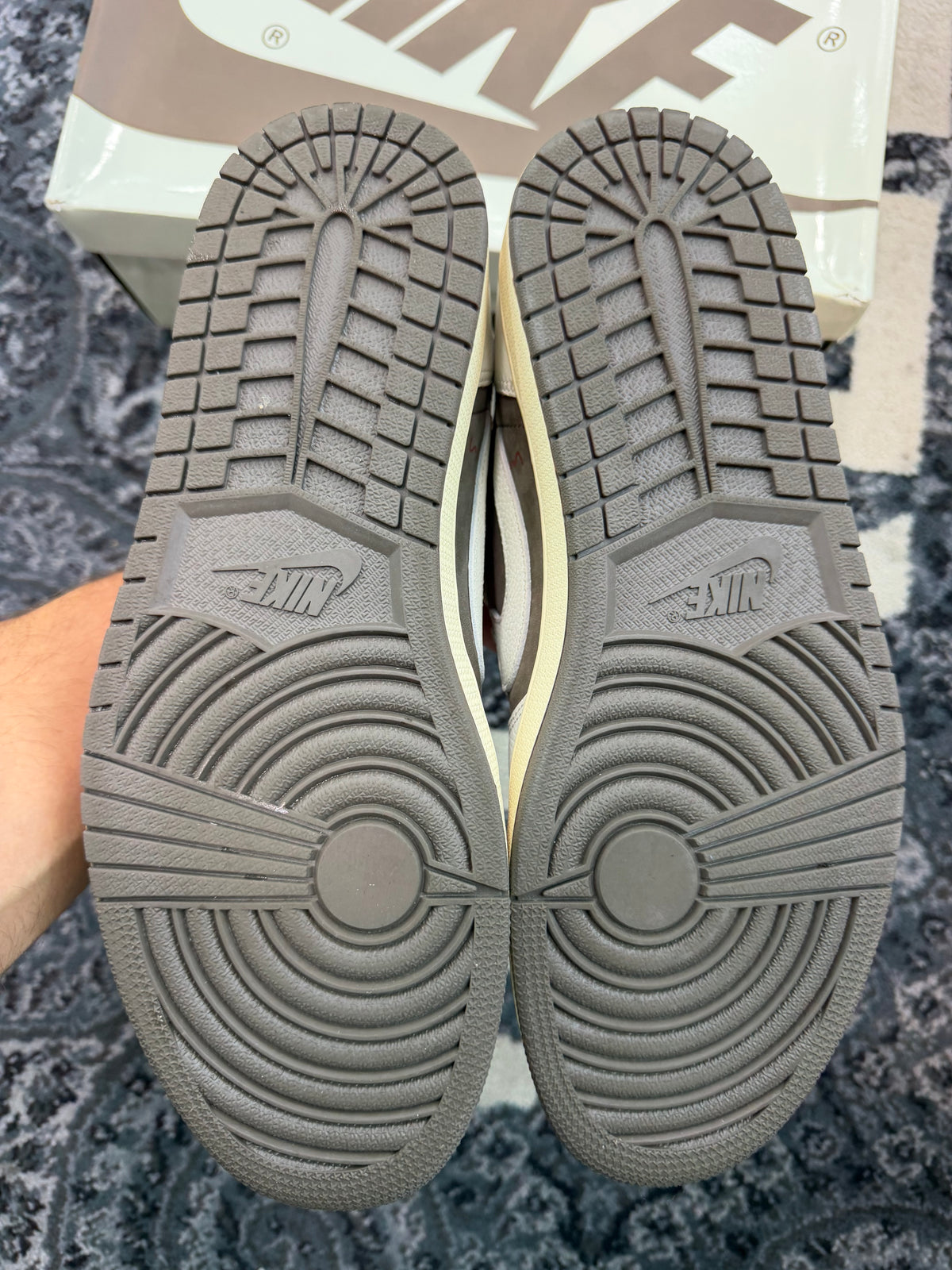 Jordan 1 Low Travis Scott “Reverse Mocha”