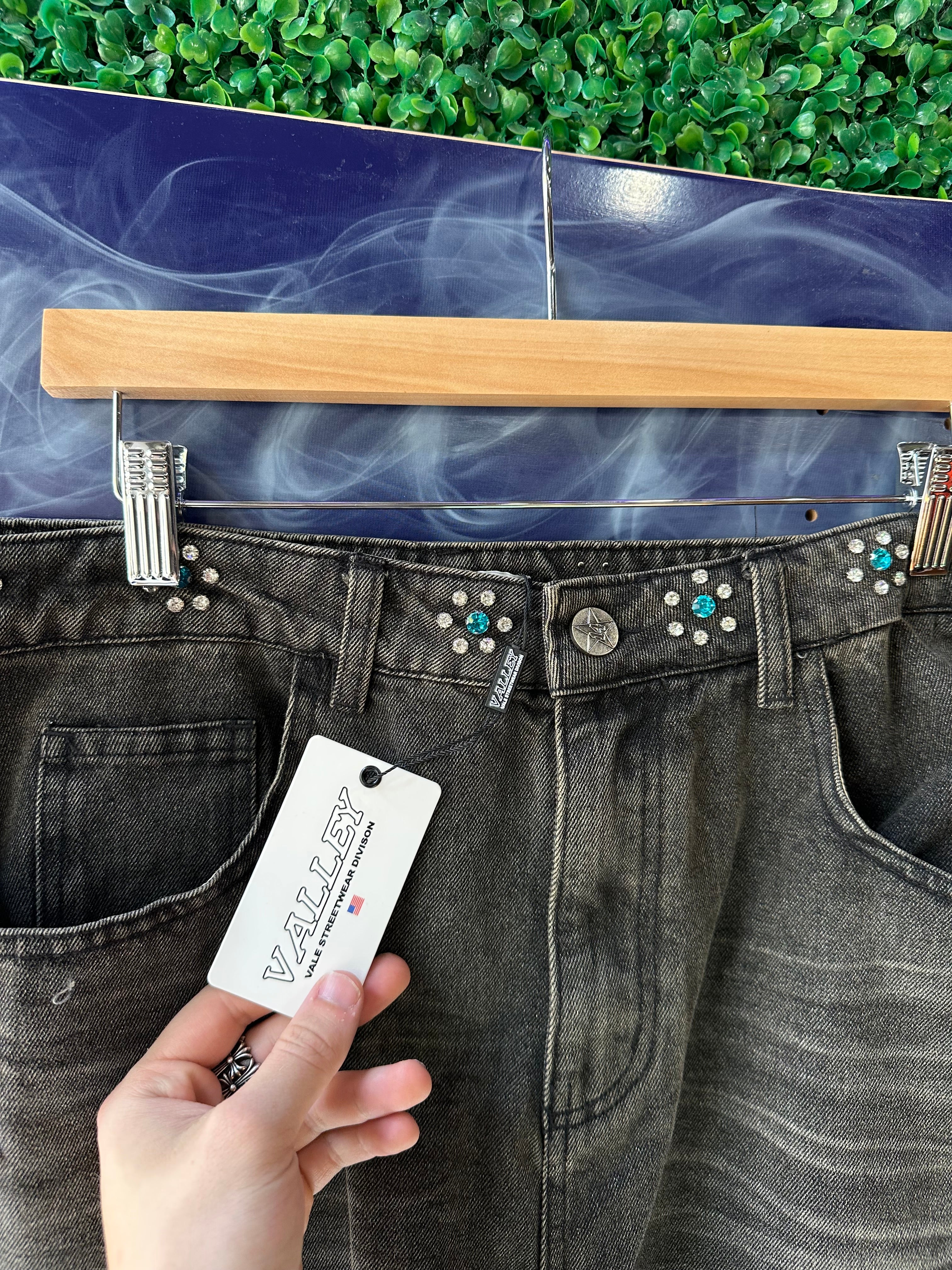 Vale Black Candy Jorts