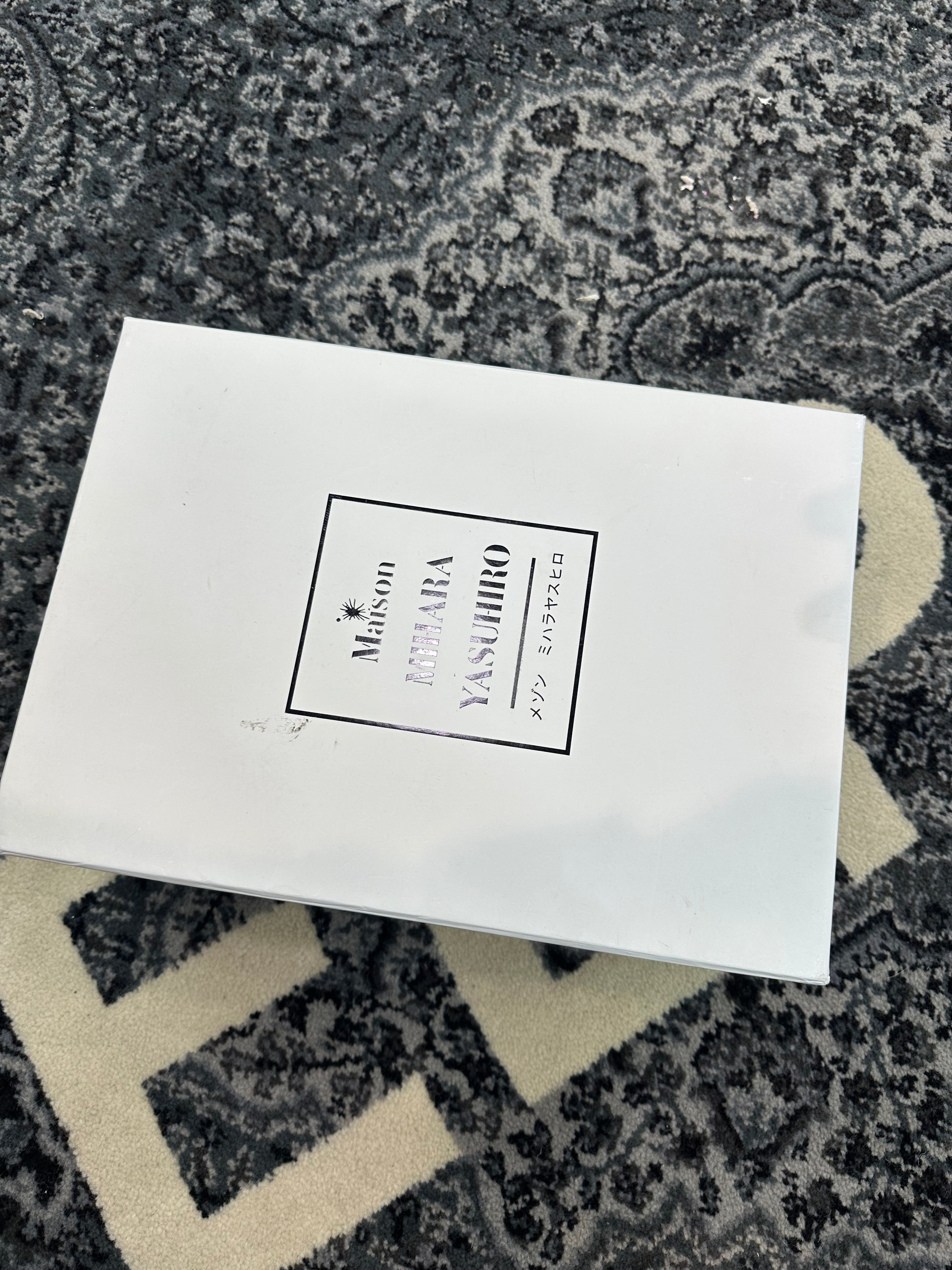 Maison Mihara Sneaker Low “Purple”