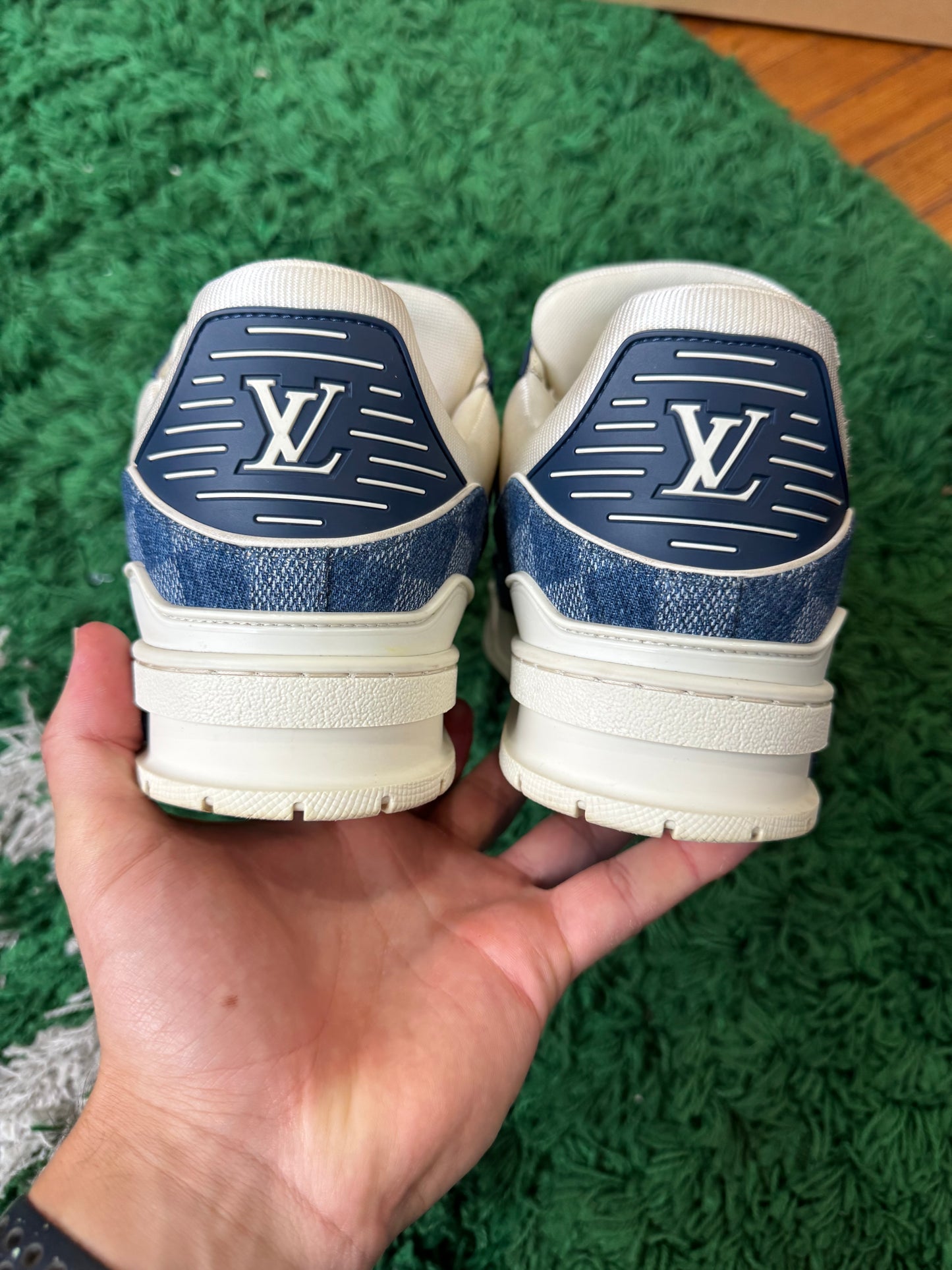 Louis Vuitton Trainer “White Denim”