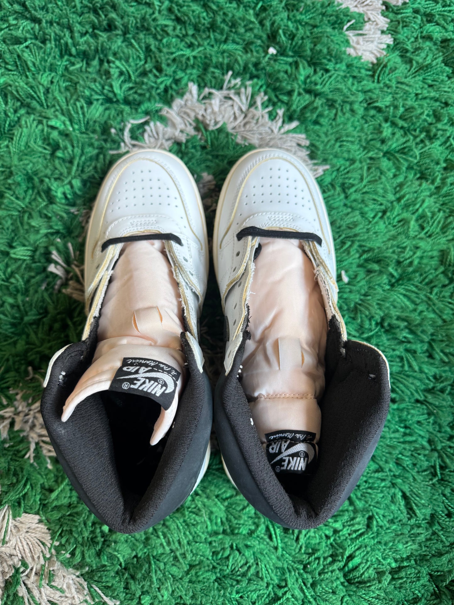 Nike Jordan Air Ship “A Ma Maniere”
