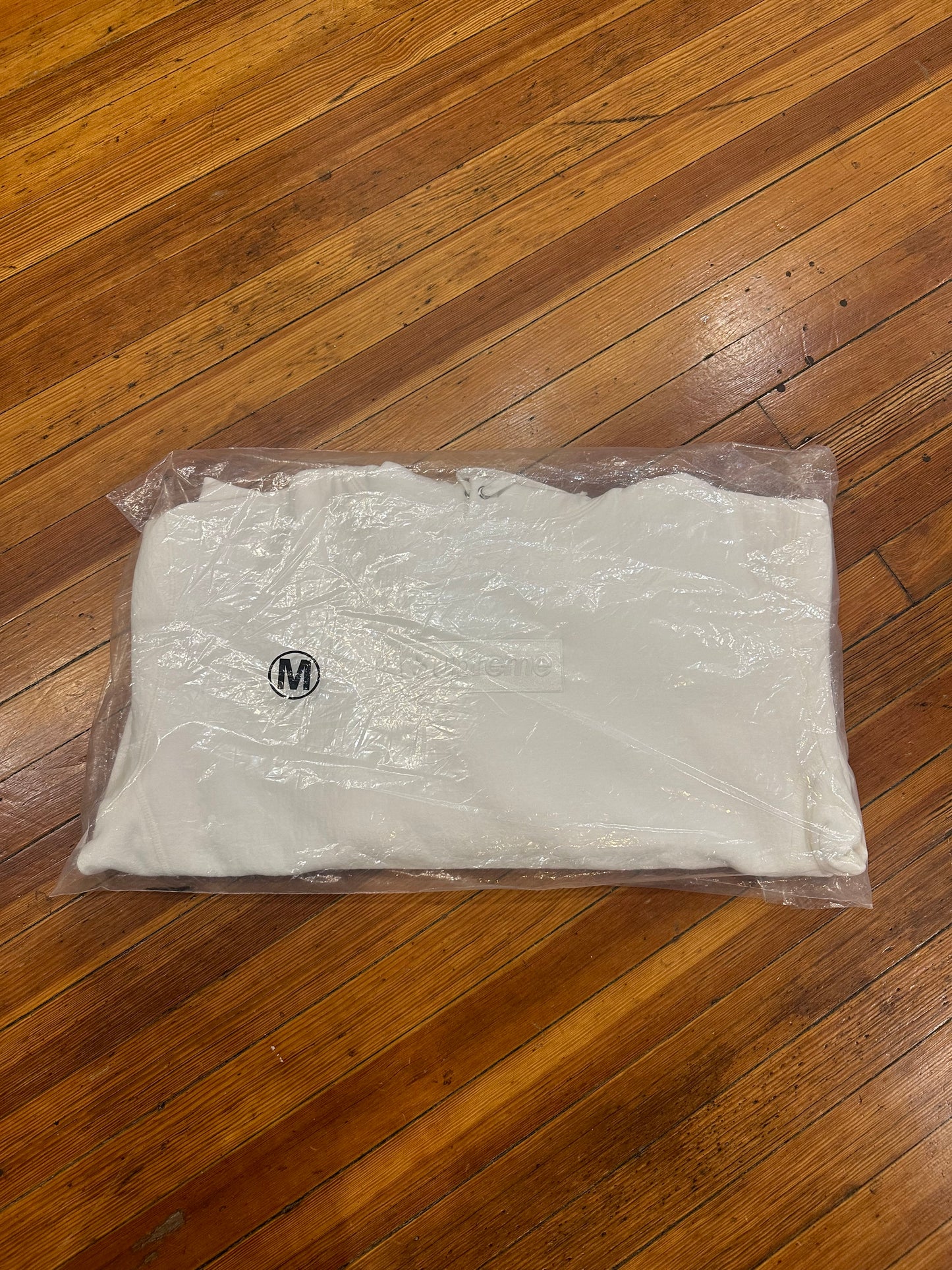 Supreme Hoodie Box Logo “White”