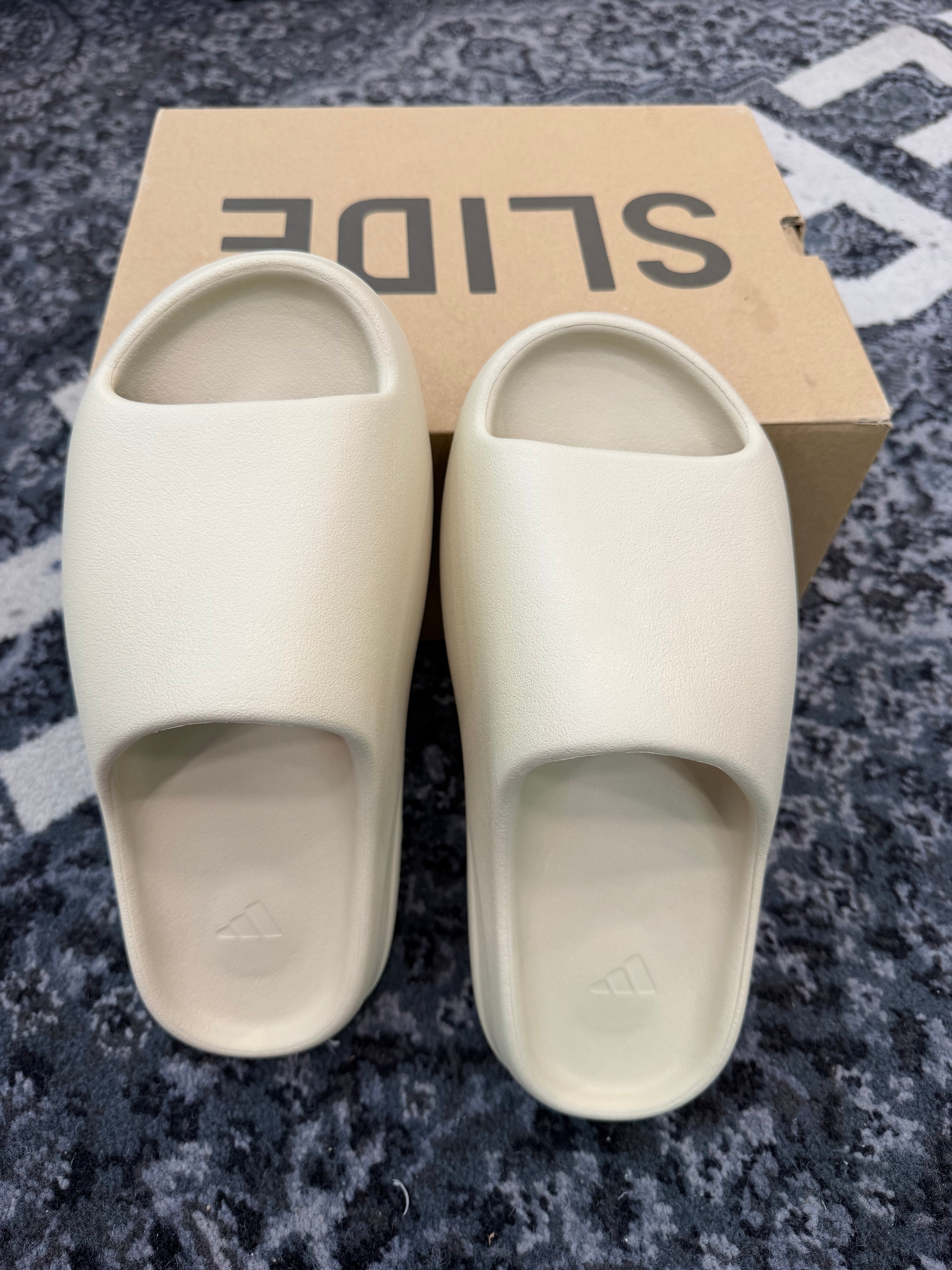 adidas Yeezy Slides “Bone”
