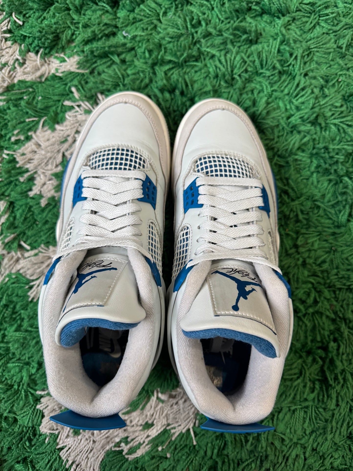 Jordan 4 “Military Blue”