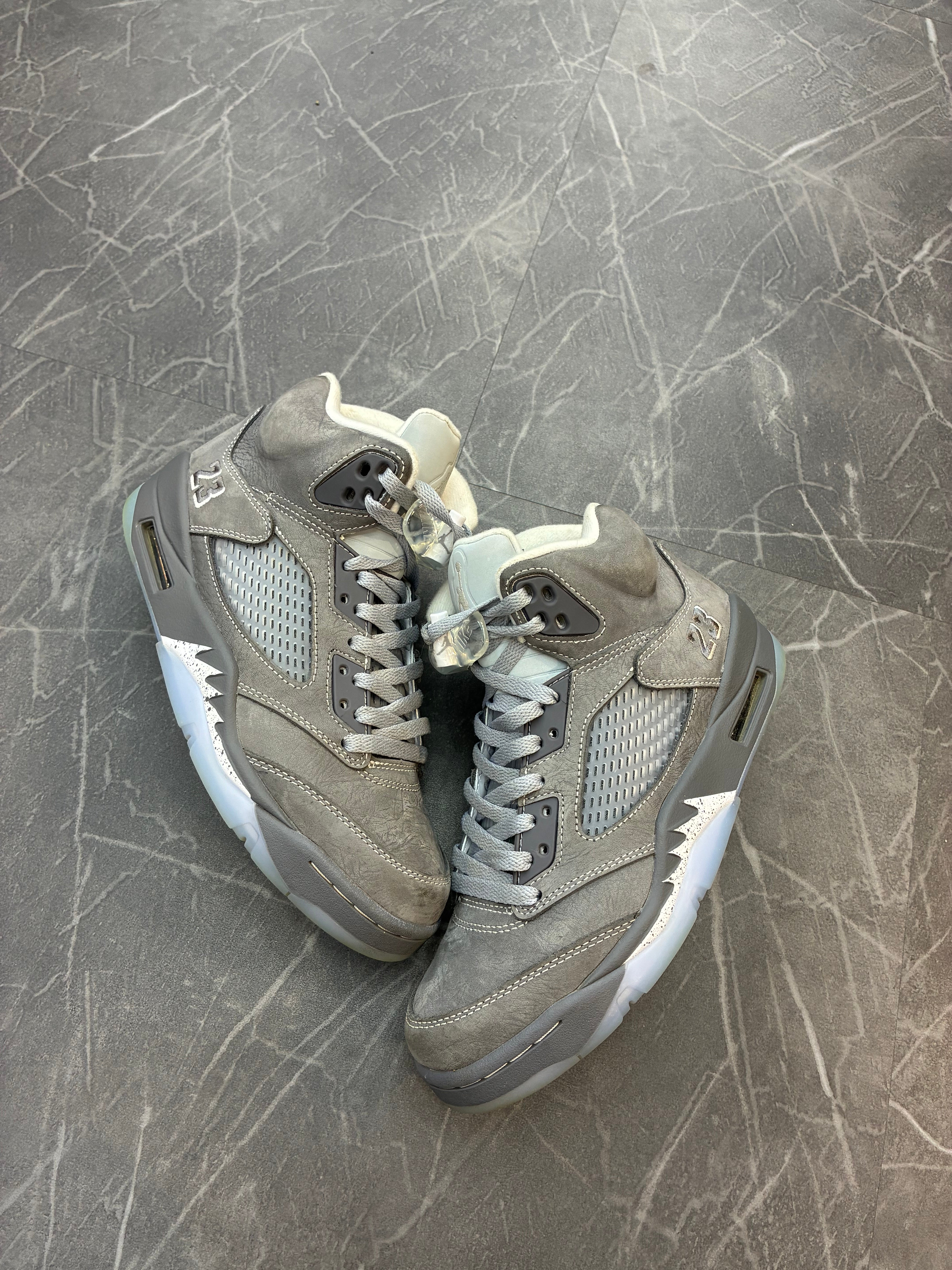Jordan 5 “Wolf Grey”