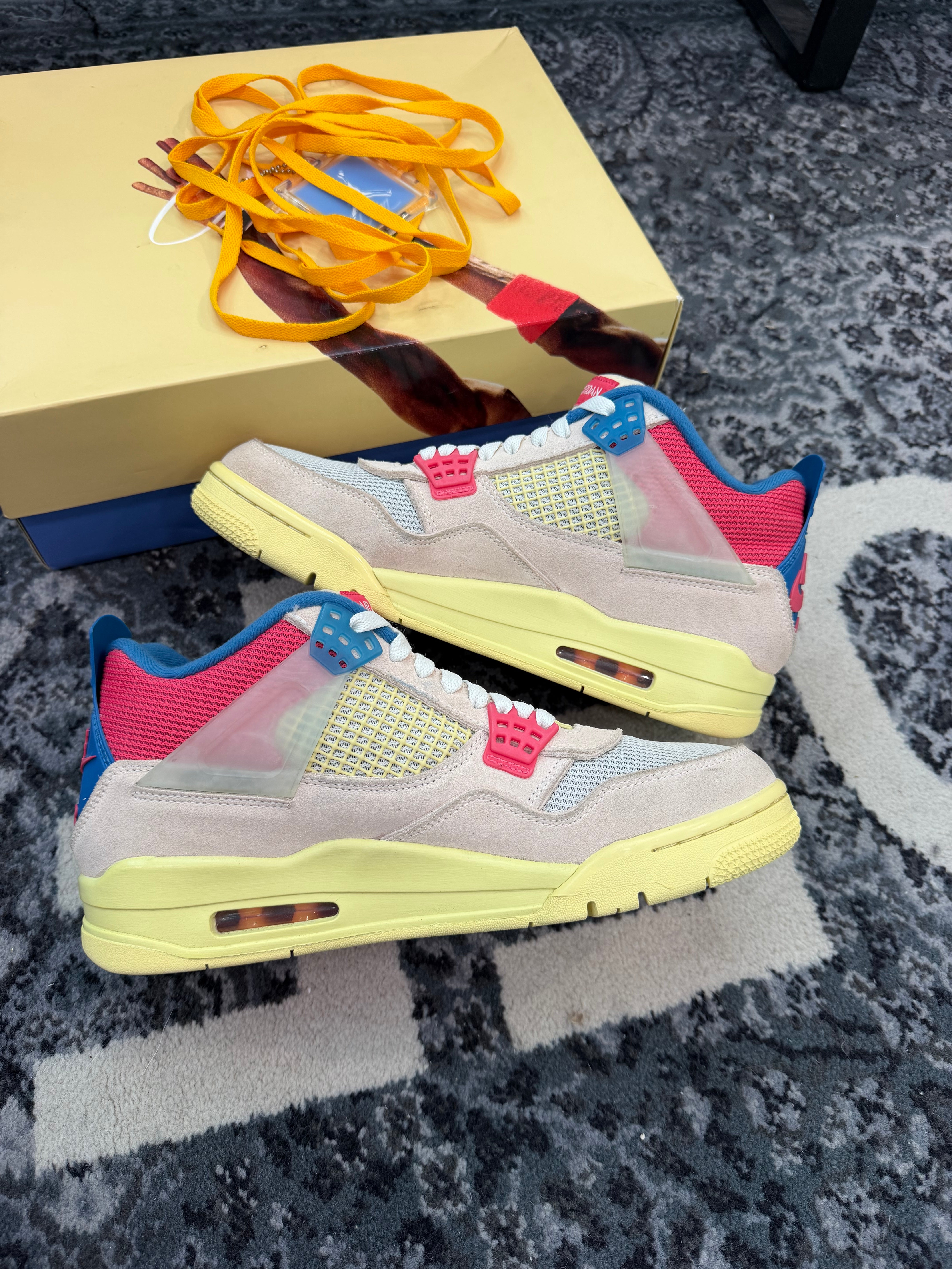 Jordan 4 x Union LA “Guava Ice”