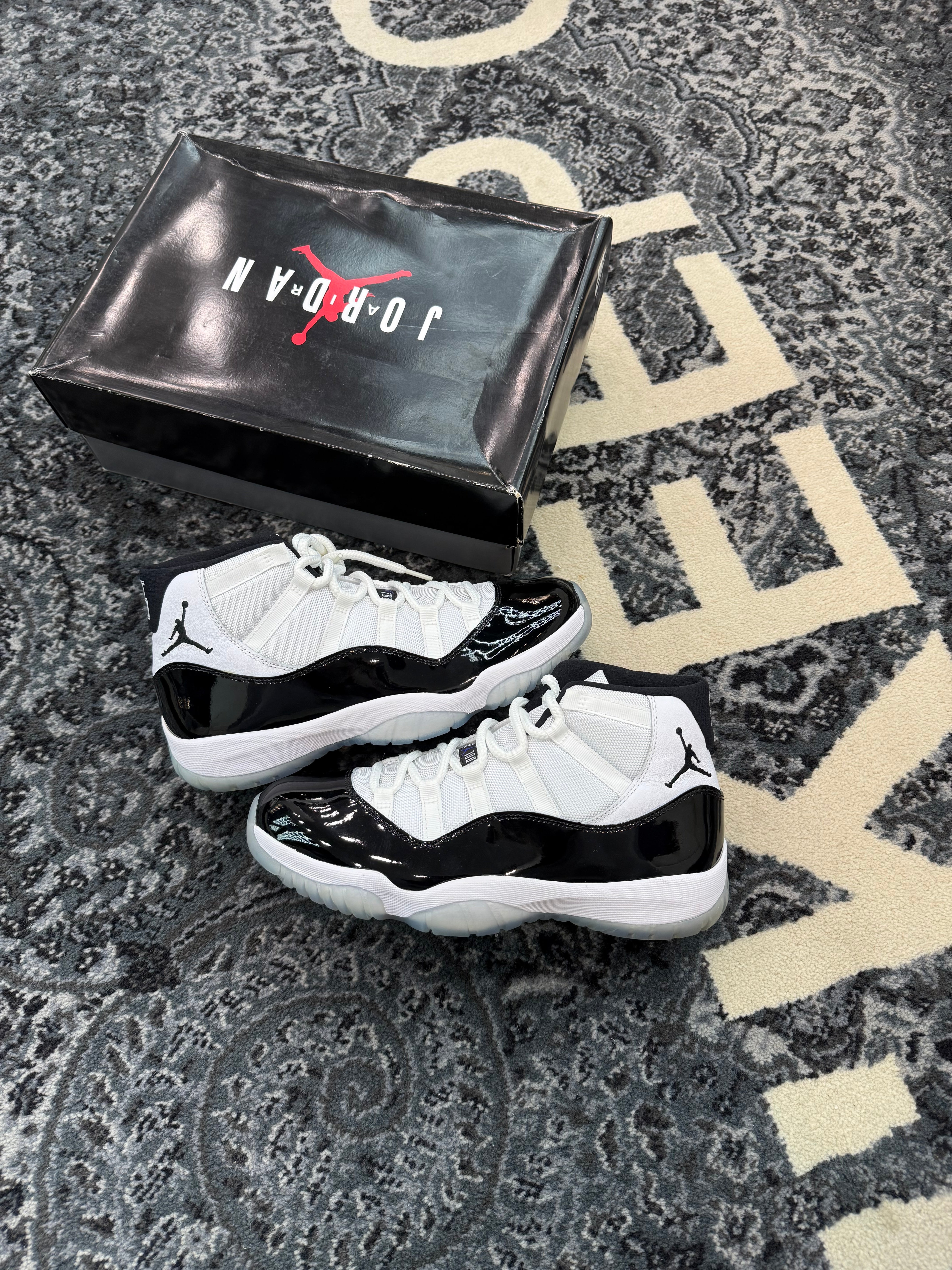 Jordan 11 “Concord”