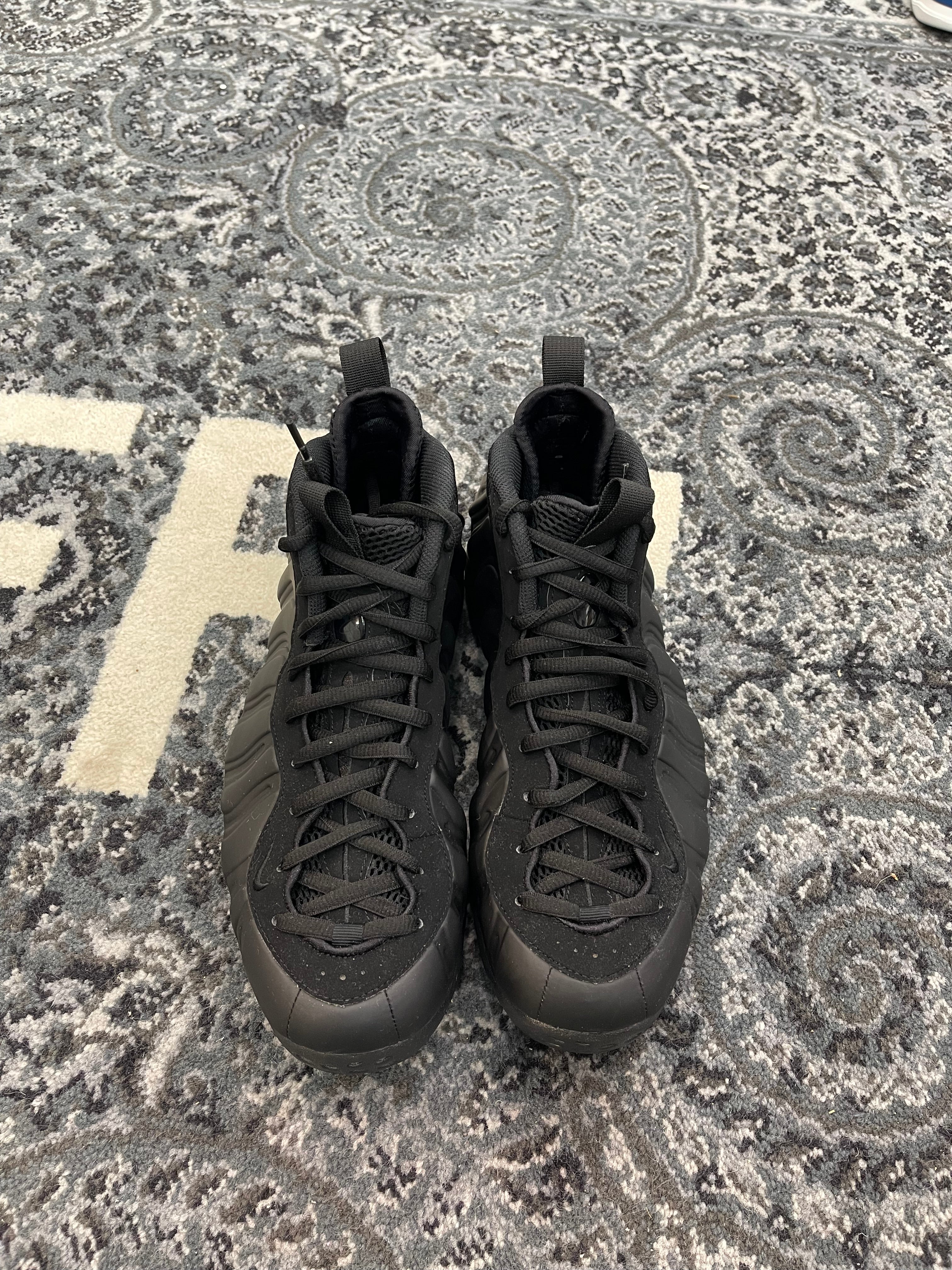 Nike Foamposite One “Anthracite”