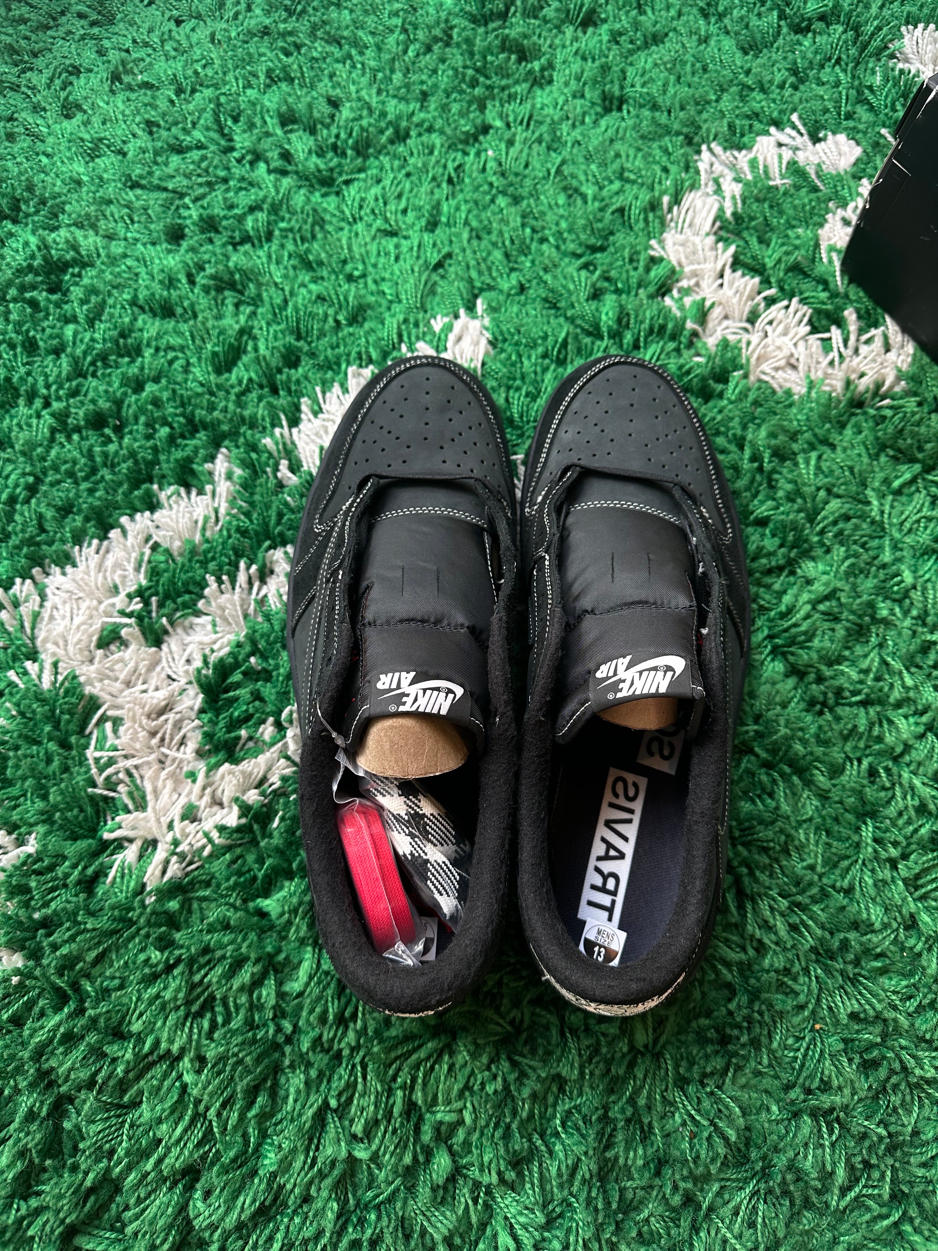 Jordan 1 Low x Travis Scott “Phantom”