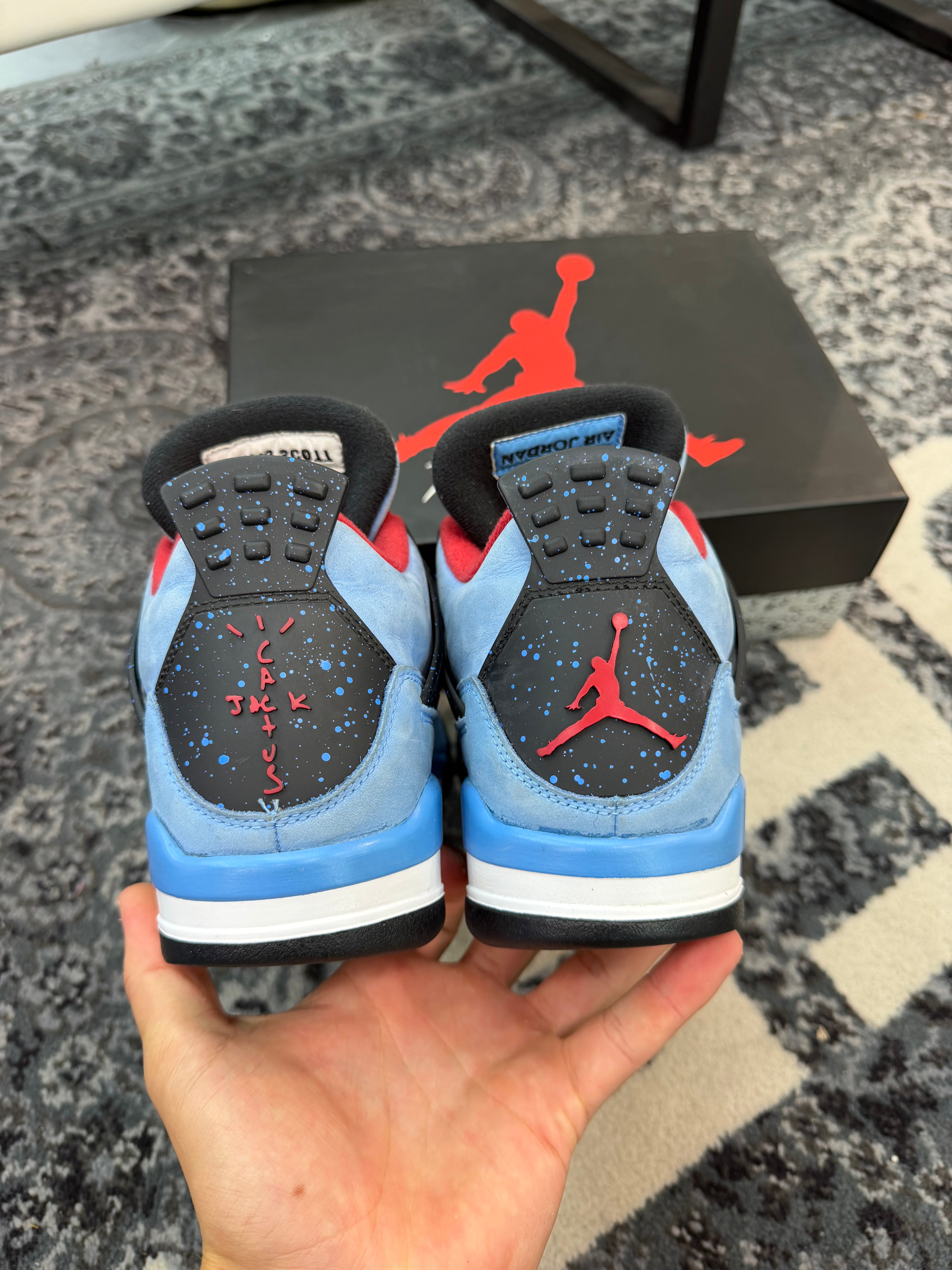 Jordan 4 x Travis Scott “Cactus Jack”