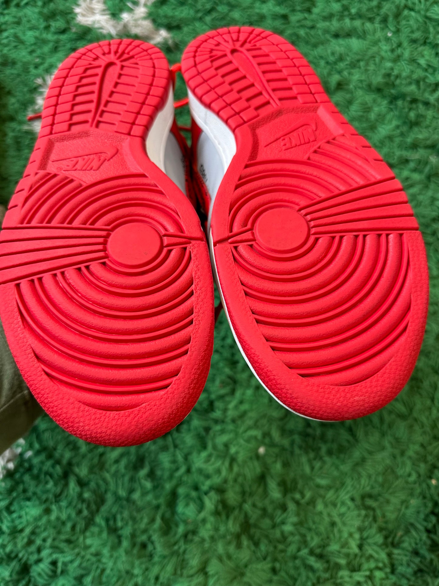 Nike Dunk Low Off White “University Red”