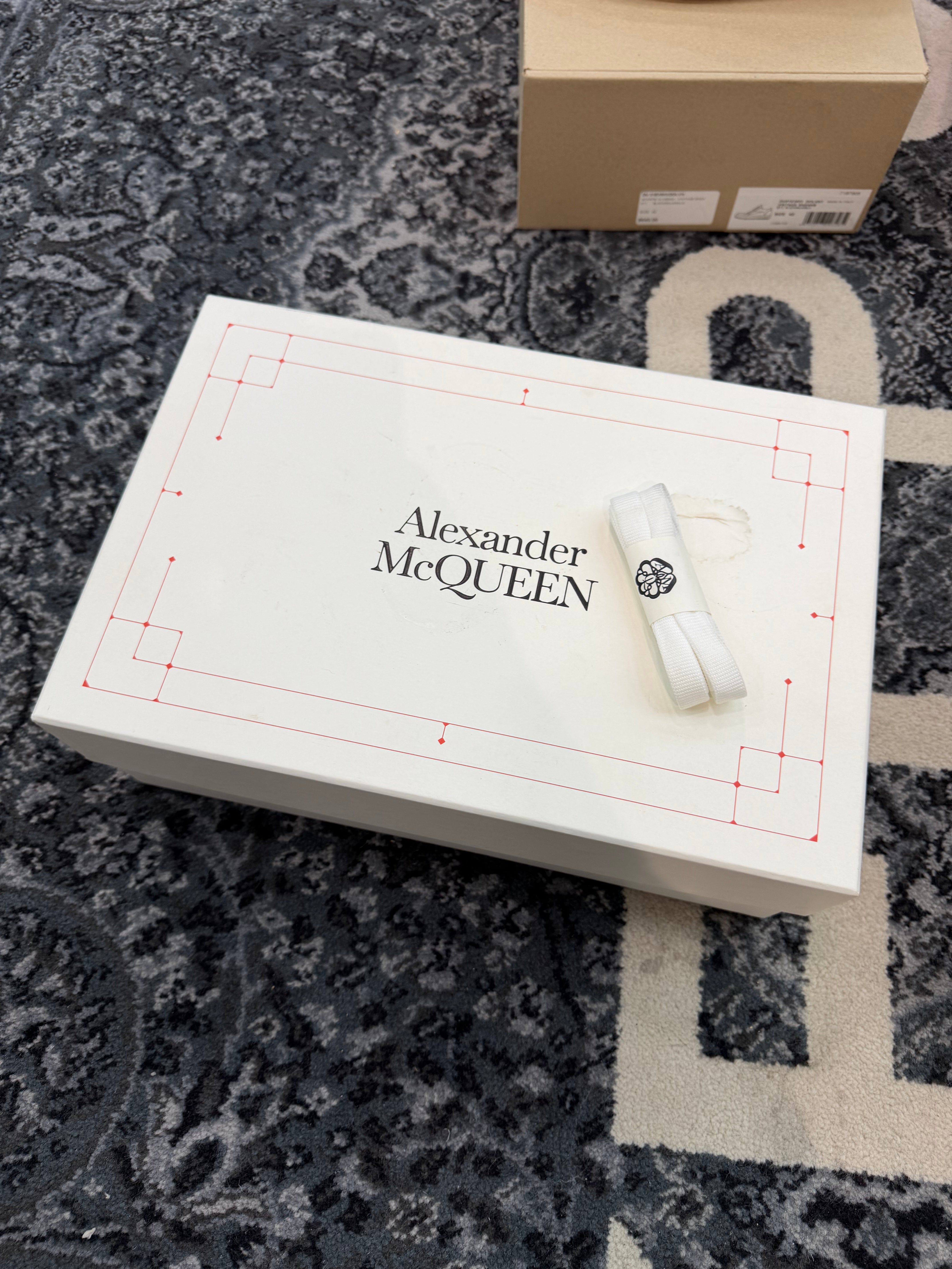 Alexander Mcqueen Sneaker Low “All White”