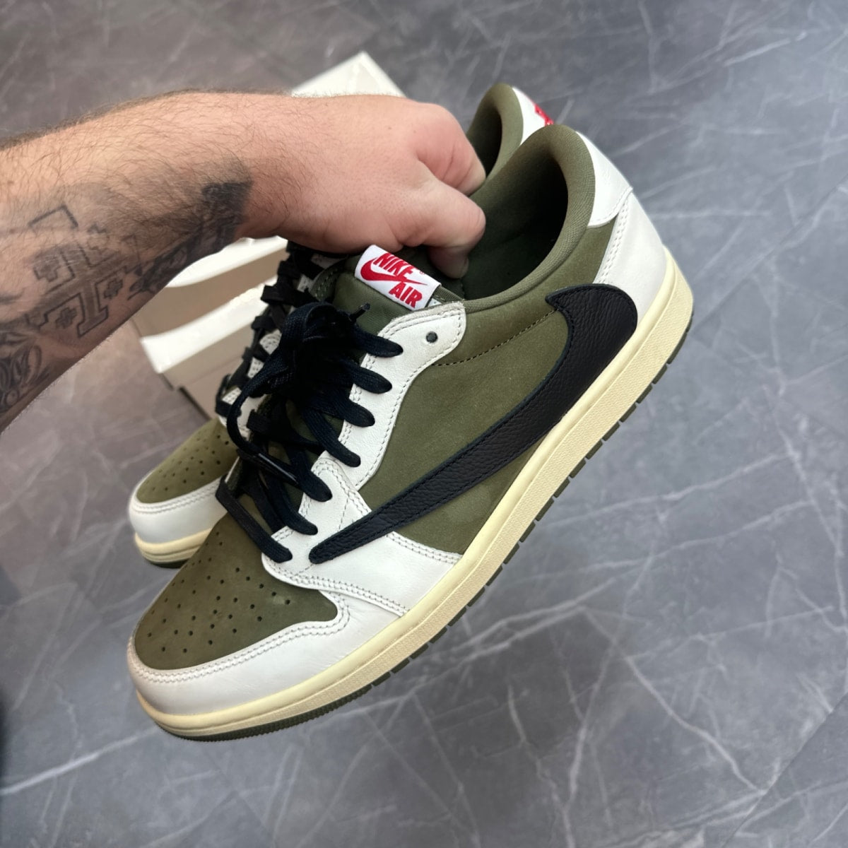 Jordan 1 Retro Low OG SP Travis Scott Medium Olive - Image 3