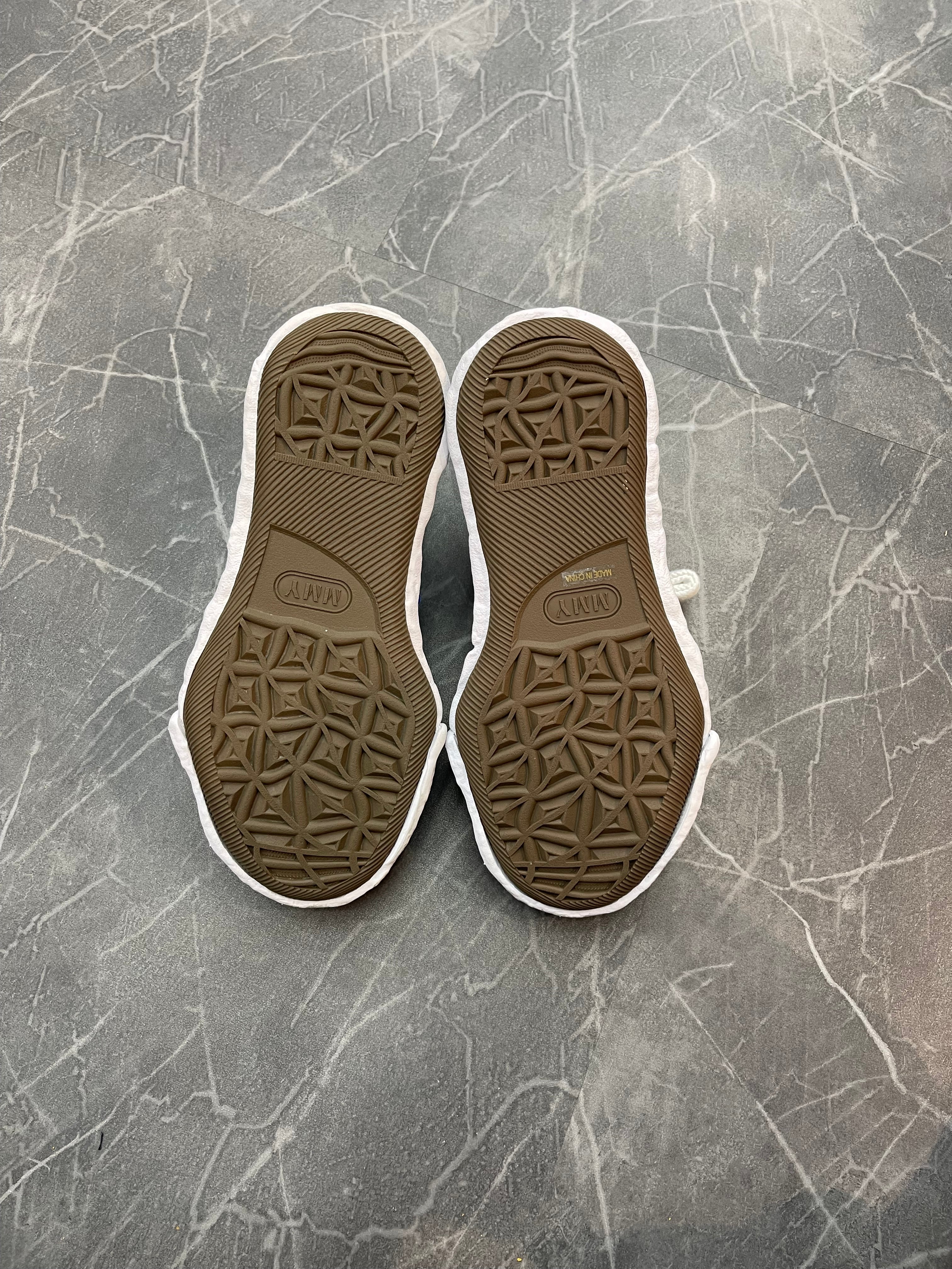 Maison Mihara Sneaker Low “Blue”