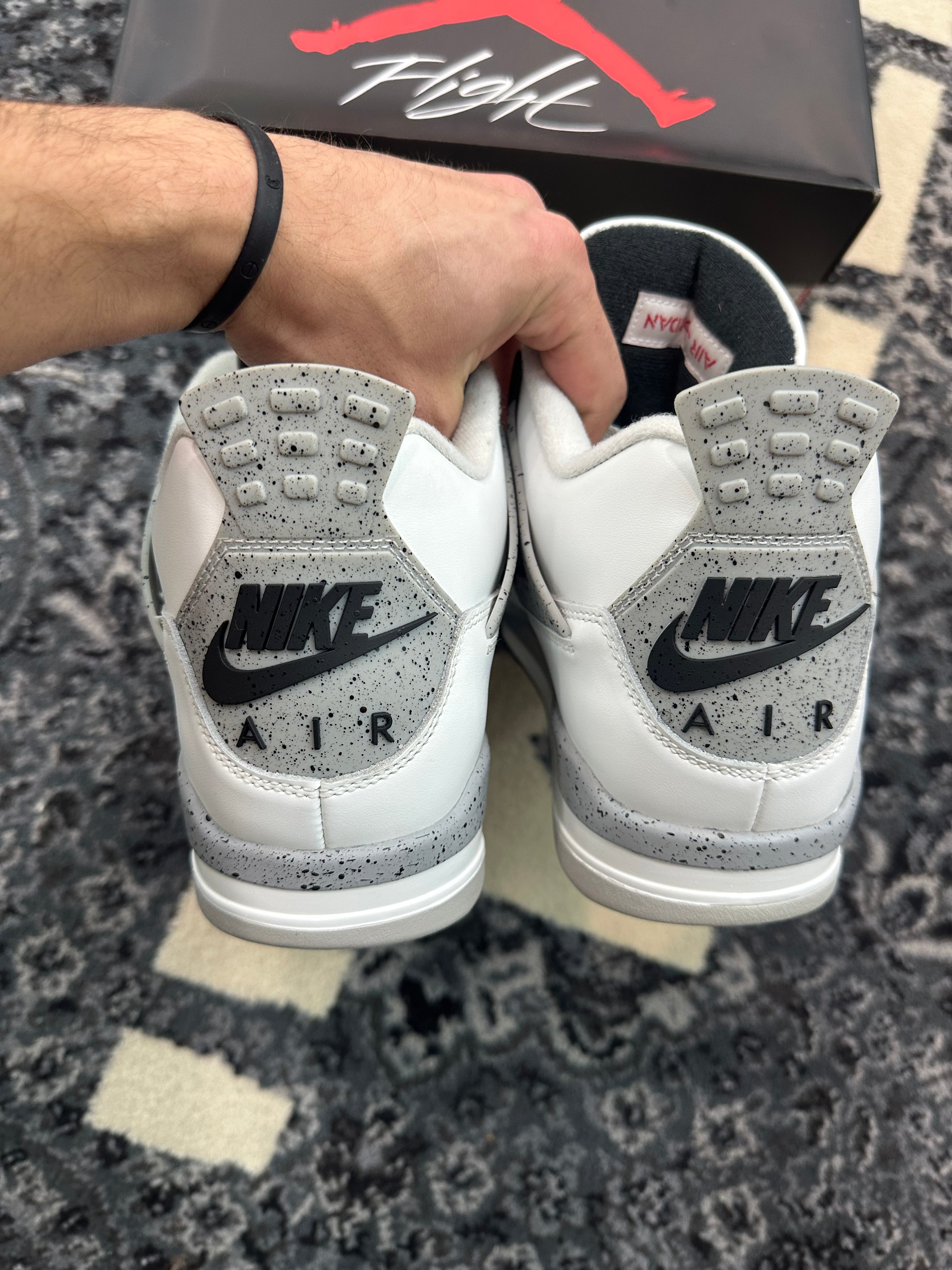 Jordan 4 “White Cement”