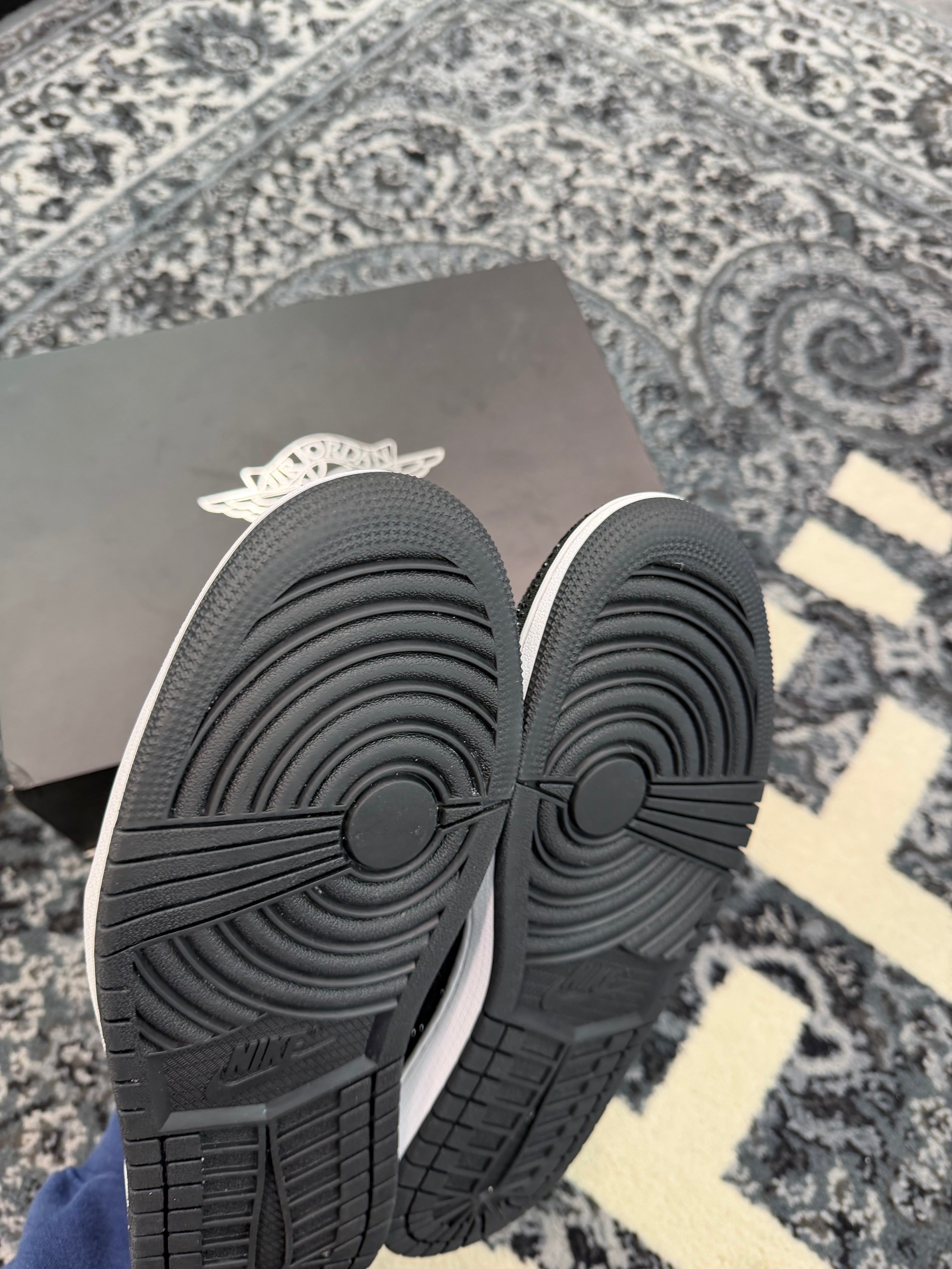 Jordan 1 Low x Swarovski “Stealth Shadow”