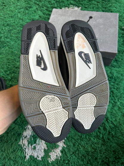 Jordan 4 “Cave stone”