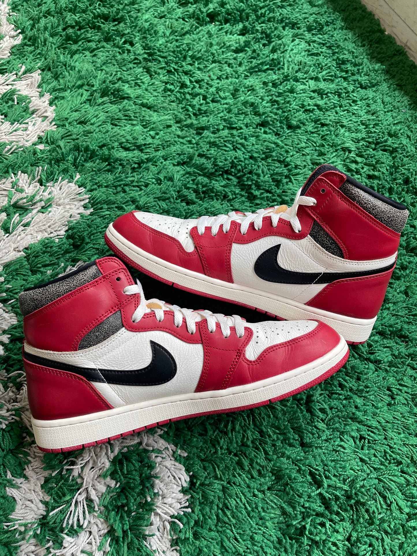 Jordan 1 High “Lost & Found”