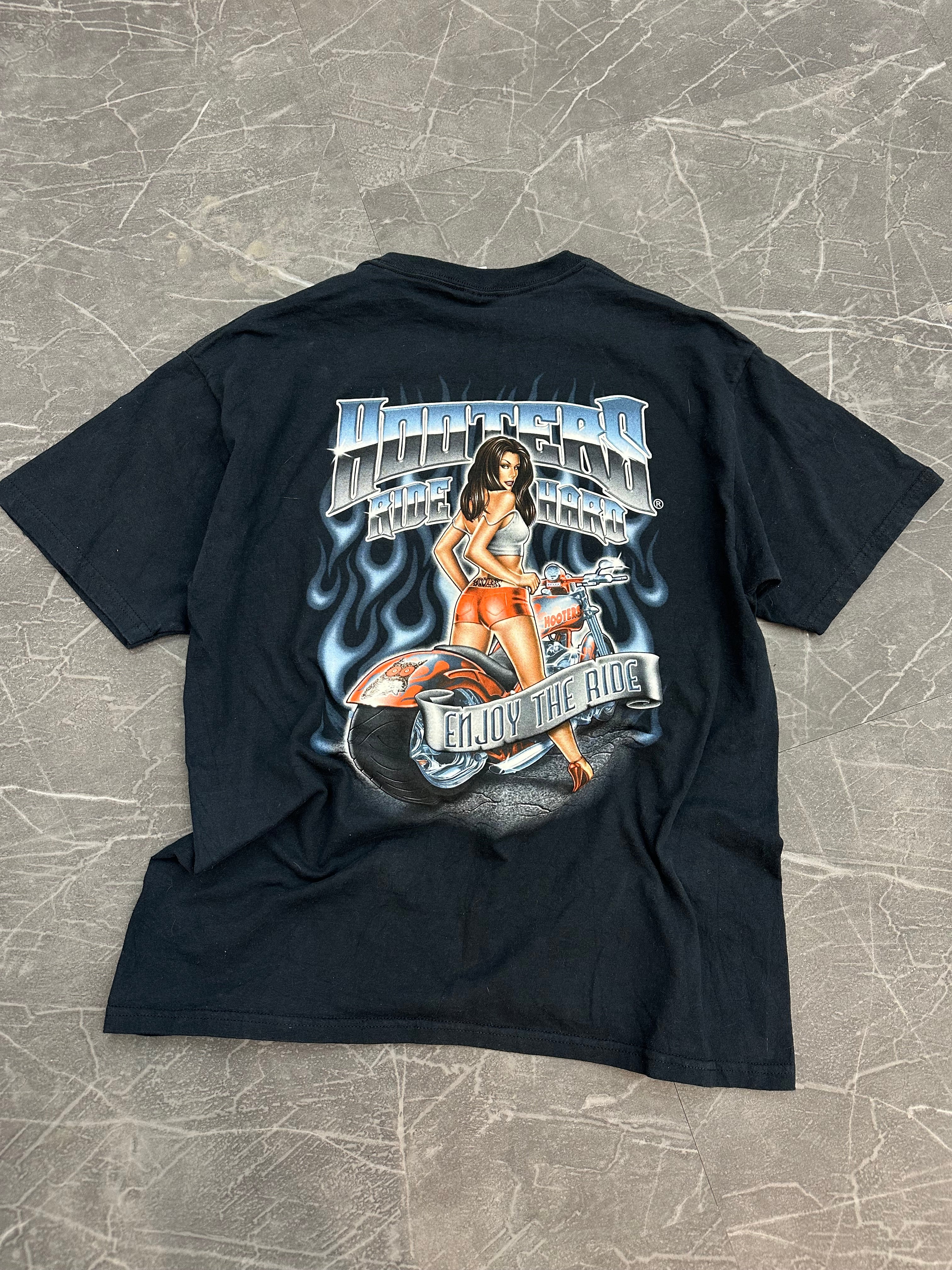 Hooters Ride Hard Bike Tee (L)