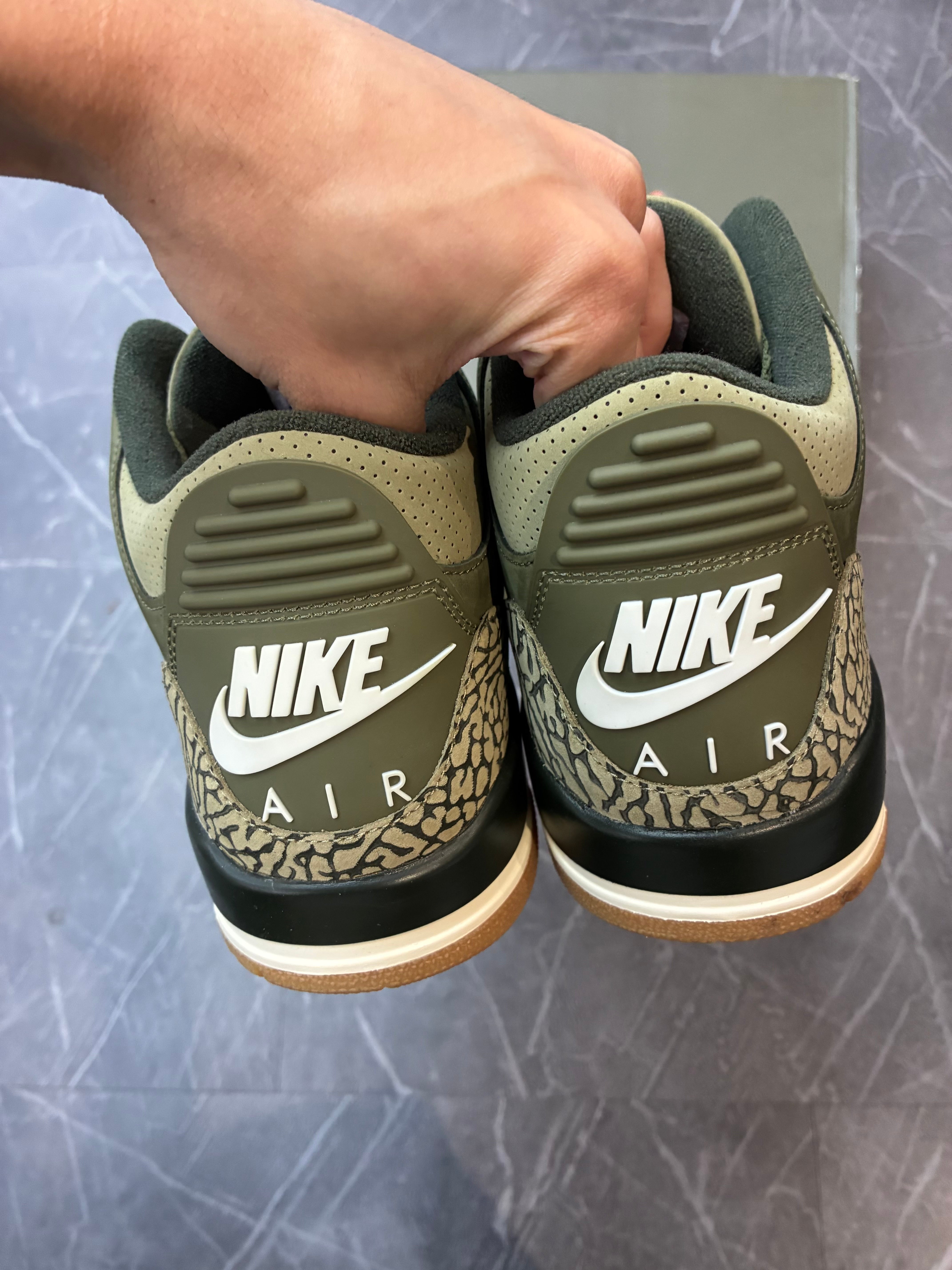 Jordan 3 “Family Affair”