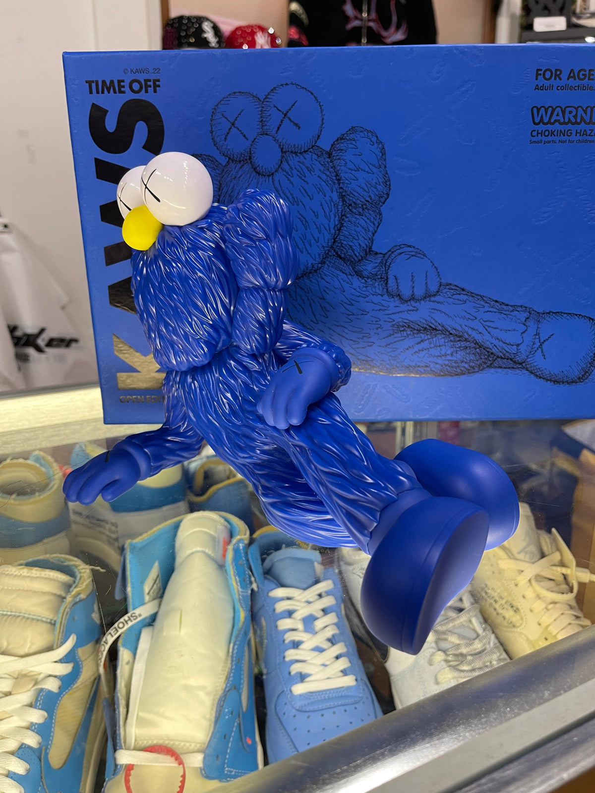 Kaws Time Off Vinyl Figure “Blue” (Size 8) - Image 2