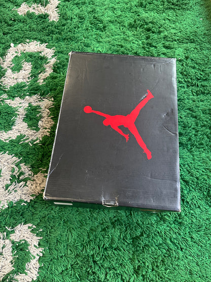 Jordan 5 “Black Metallic Reimagined”