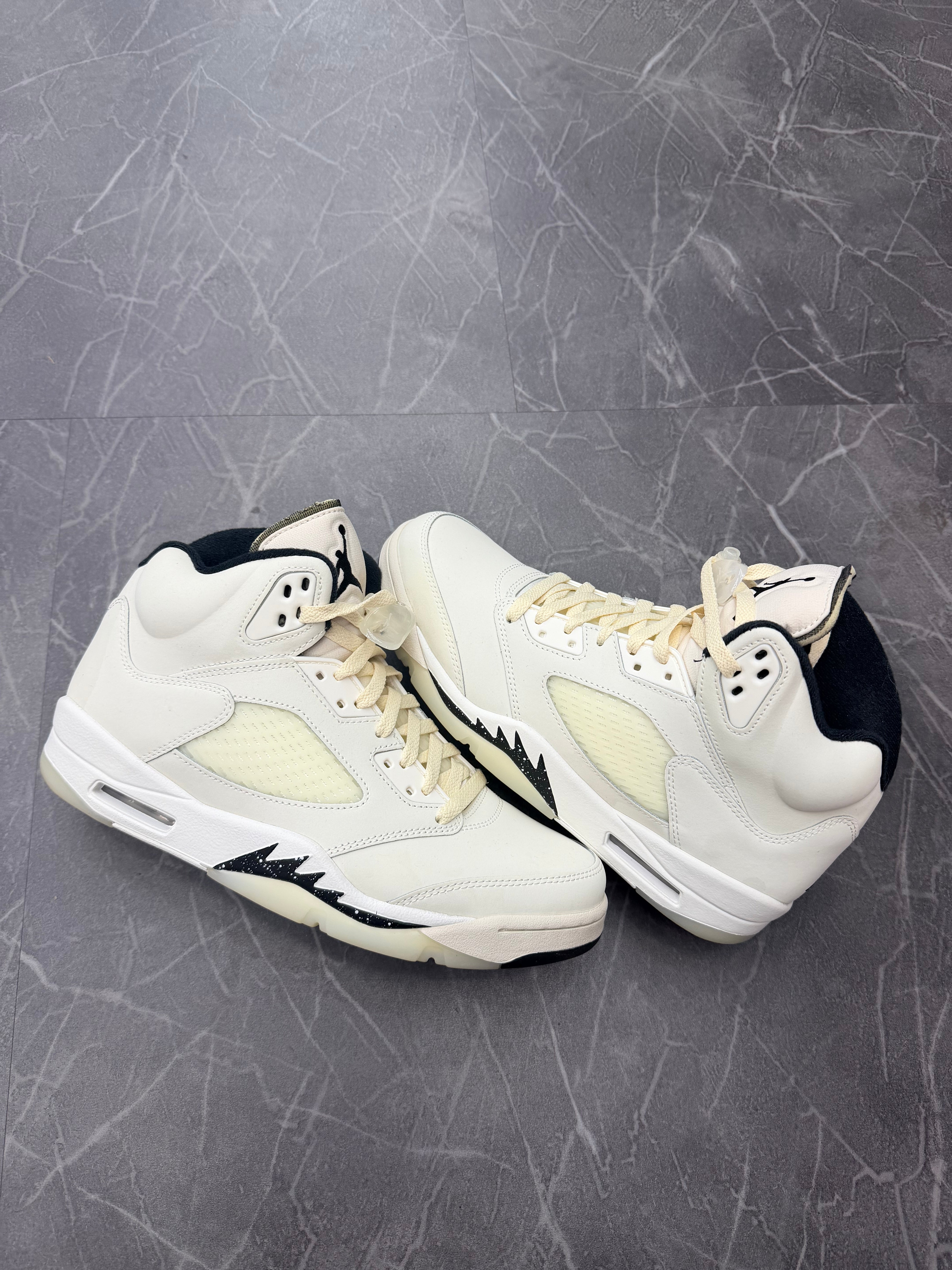 Jordan 5 “SE Sail”