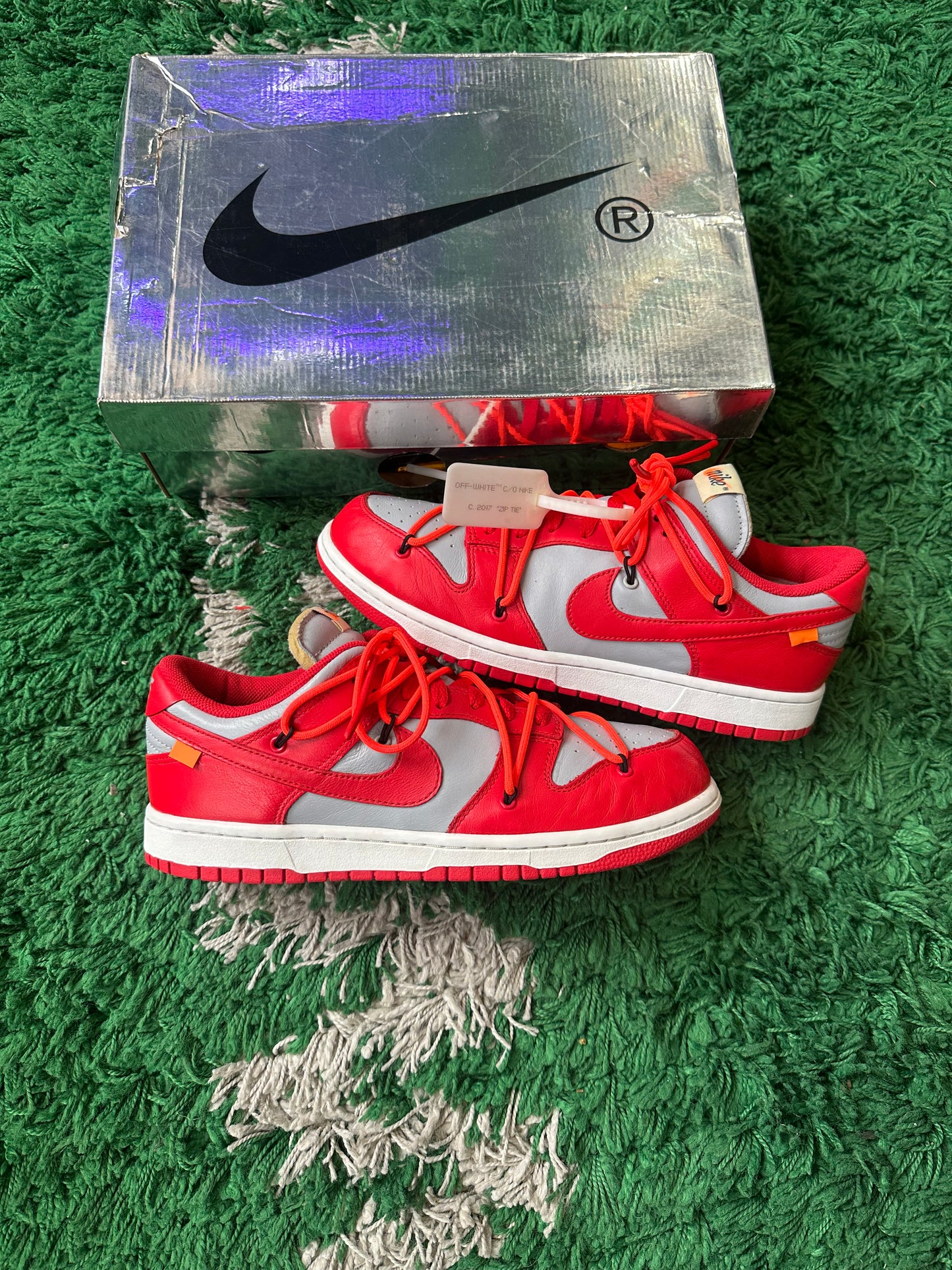 Nike Dunk Low Off White “University Red”