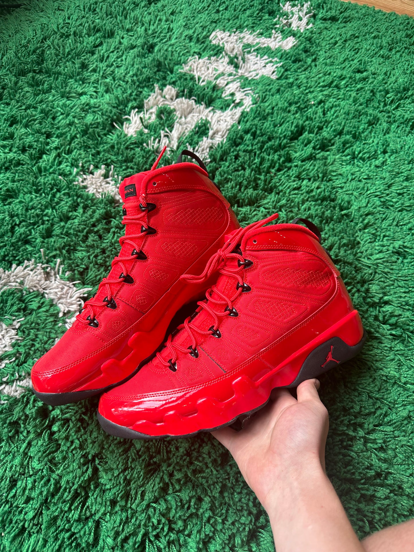 Jordan 9 “Chile Red”