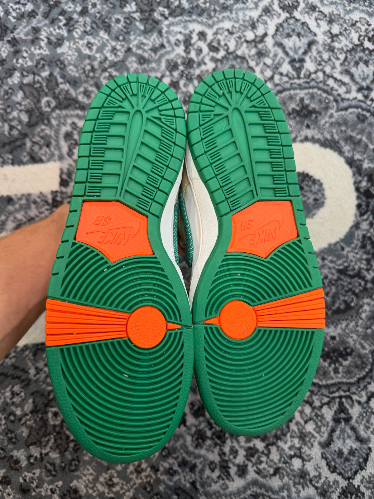 Nike SB Dunk Low “Jarrito”
