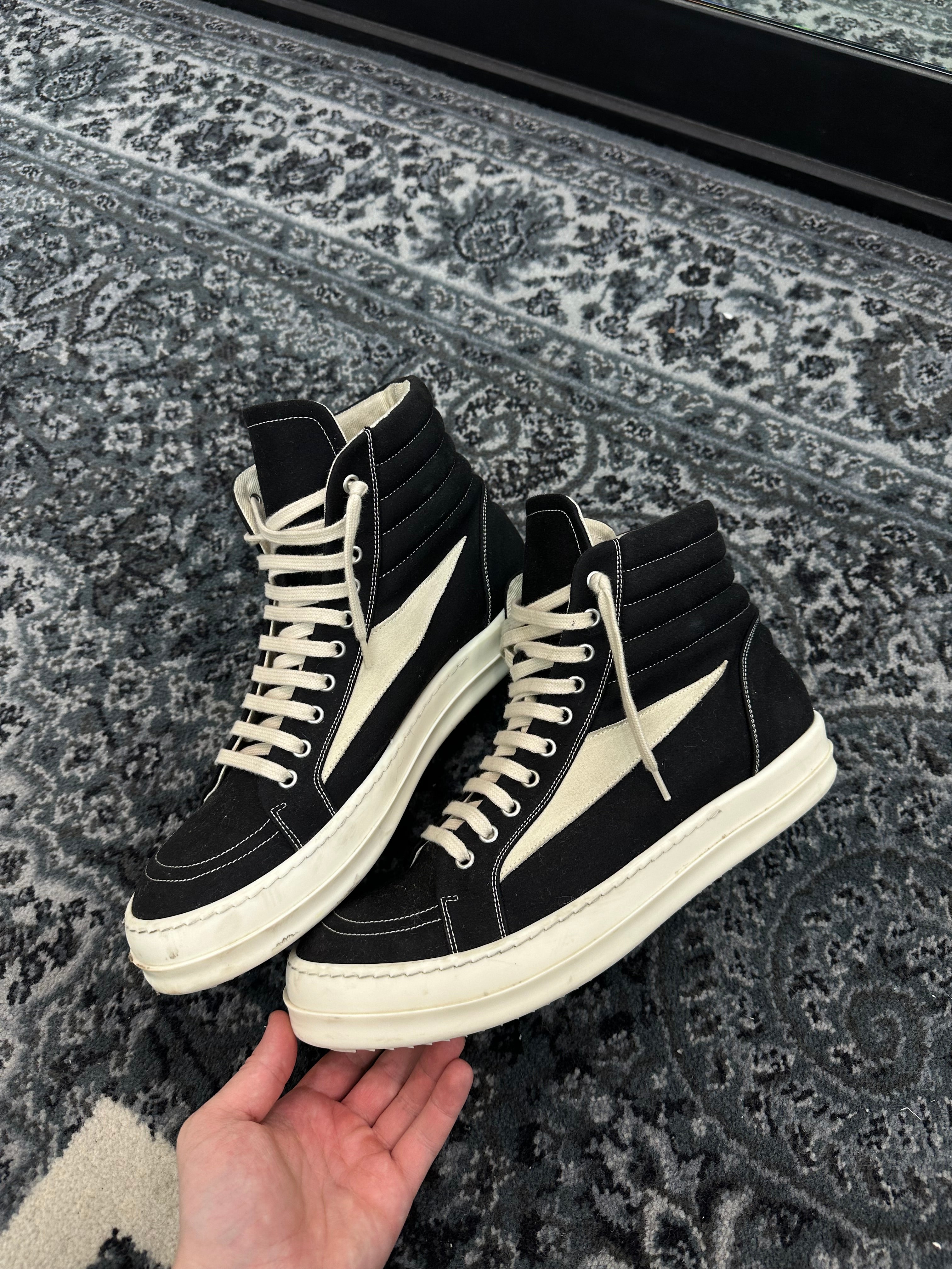 Rick Owens DRKSHDW Vintage High “Black Milk”