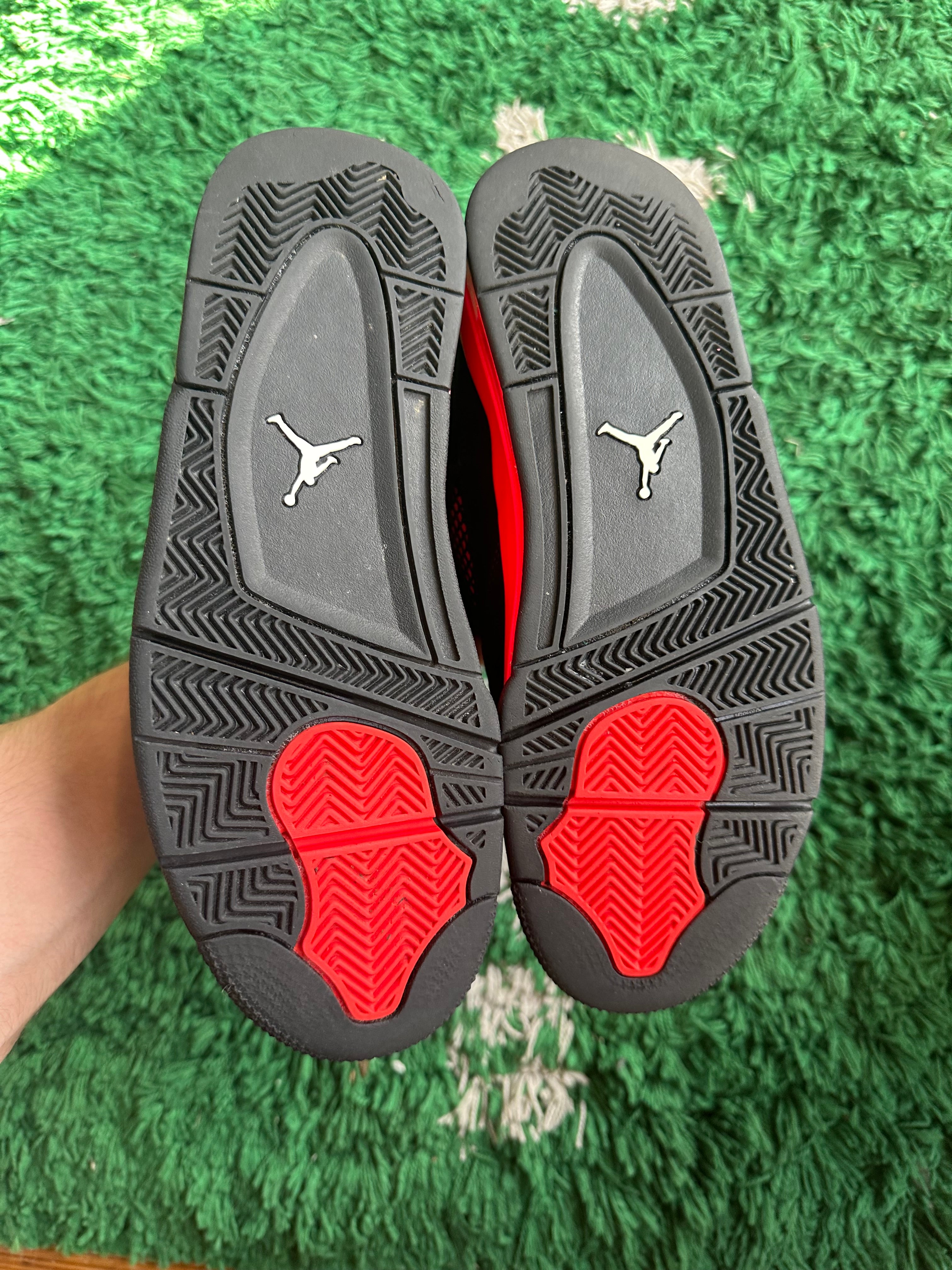 Jordan 4 “Red Thunder”