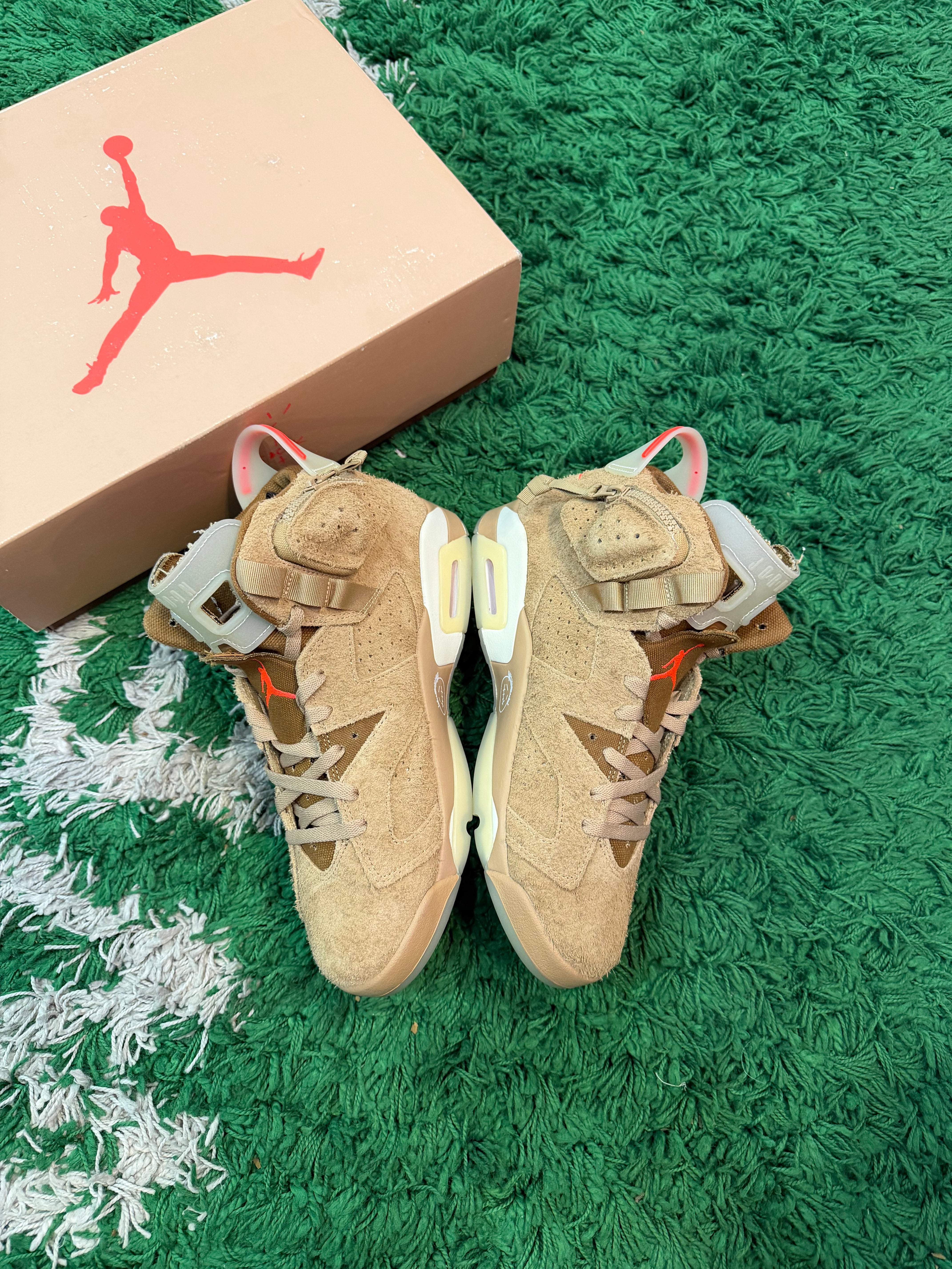 Jordan 6 x Travis Scott “British Khaki”