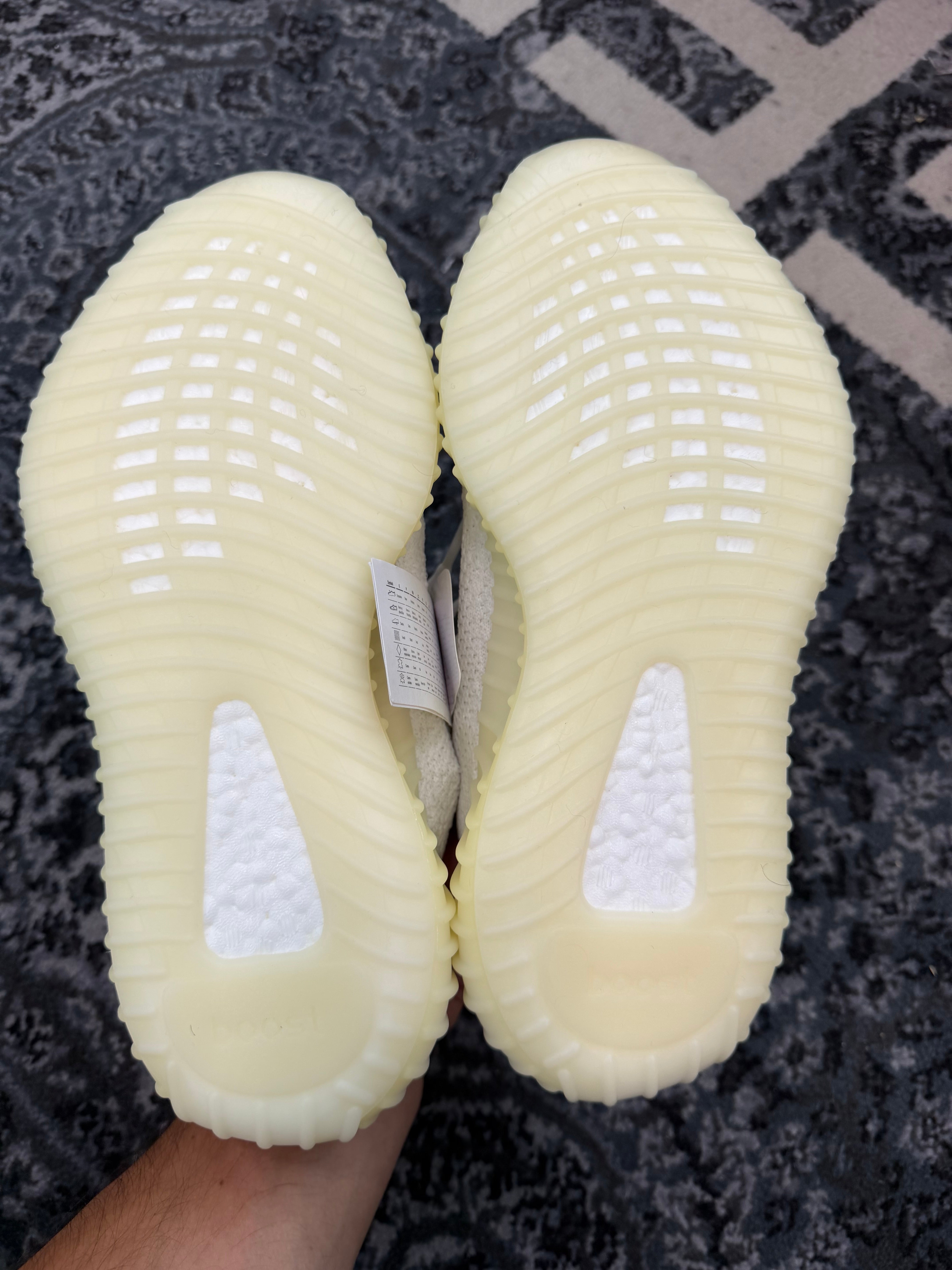 Yeezy 350 “Cream White”