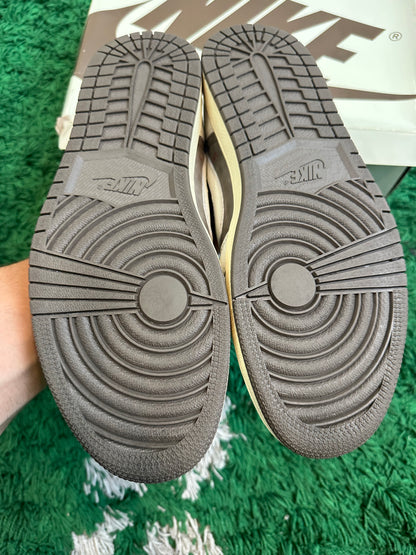 Jordan 1 Low Travis Scott “Reverse Mocha”