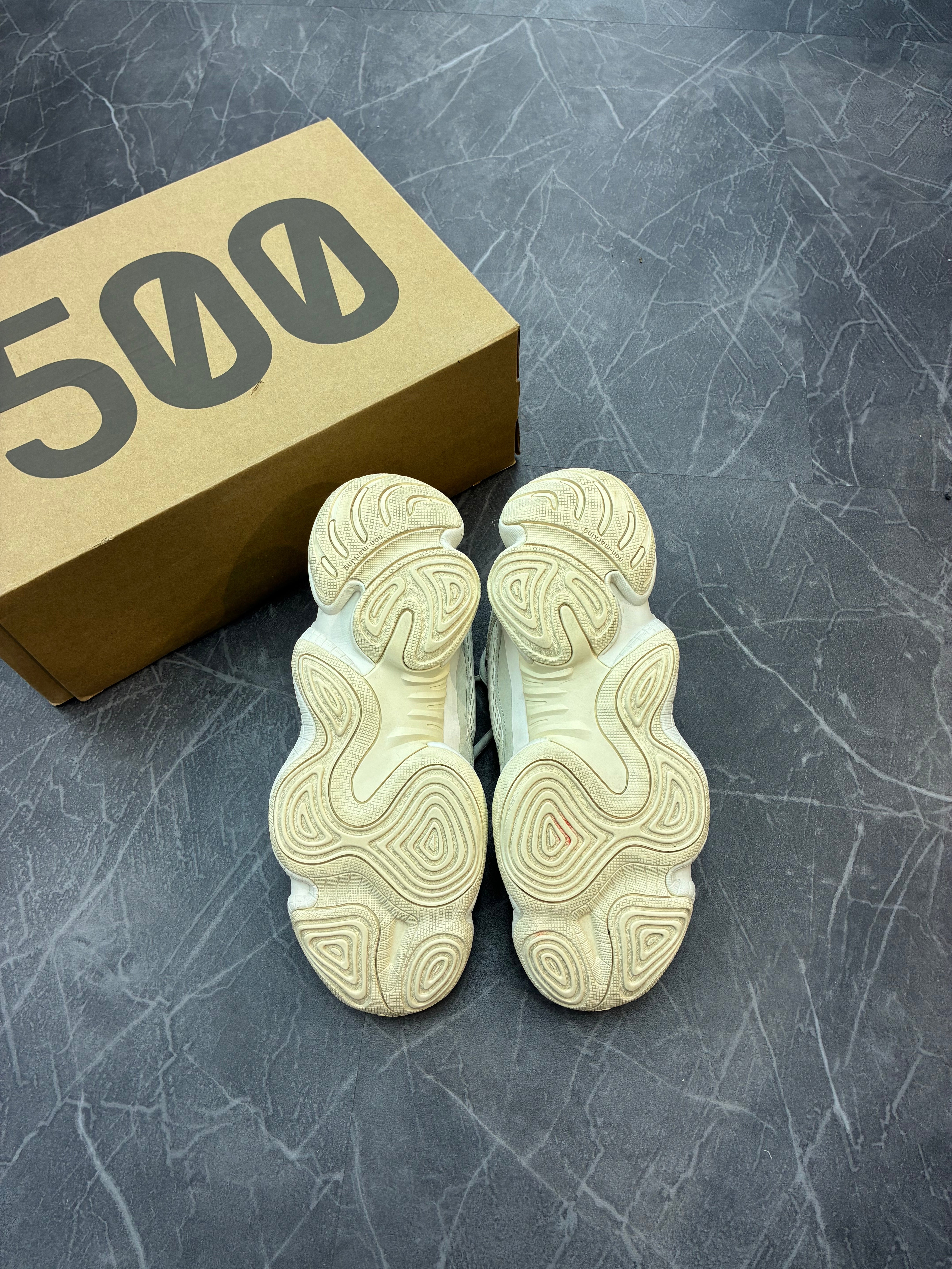 Yeezy 500 “Light Bone”