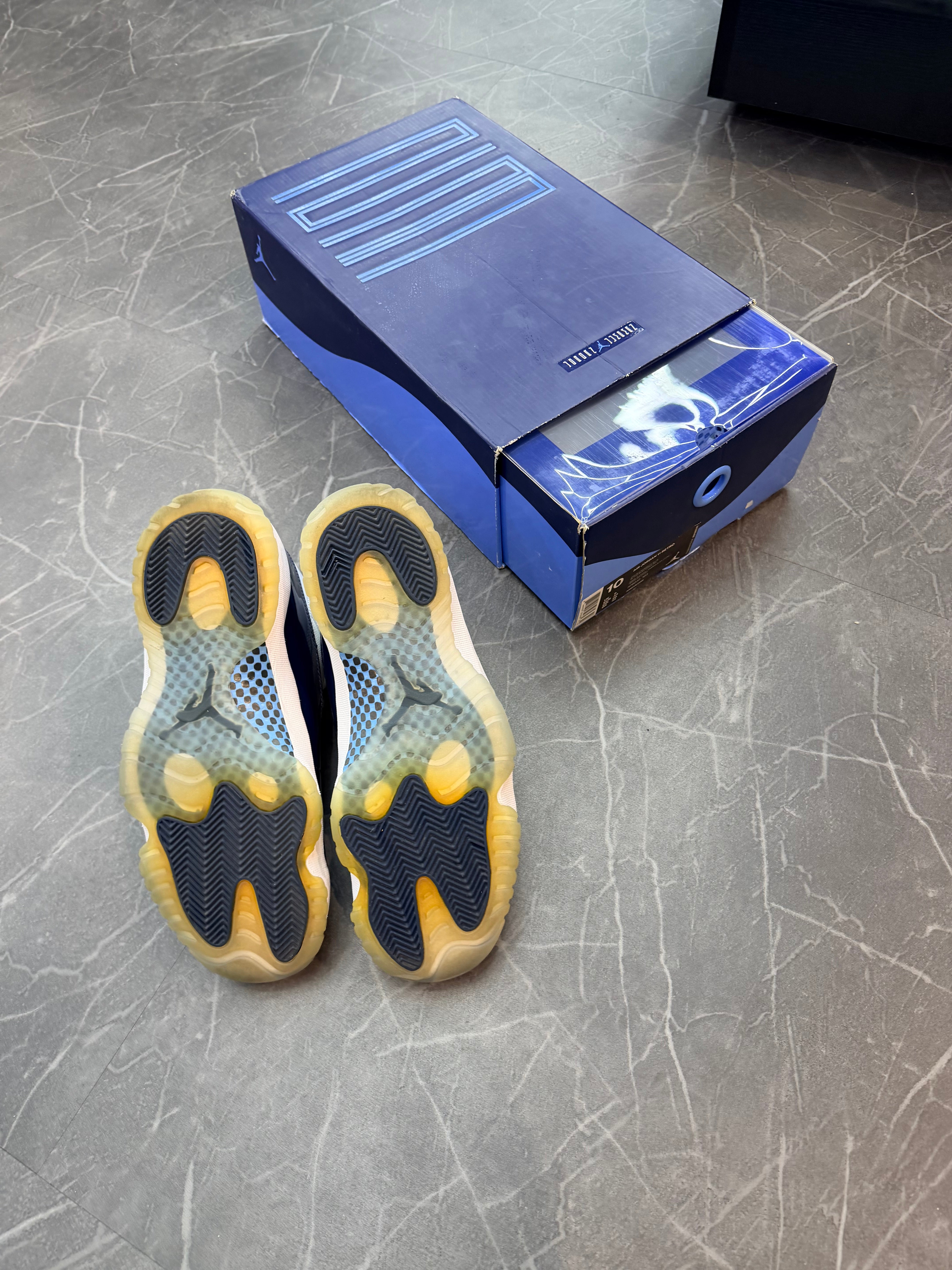Jordan 11 “Win like 82”