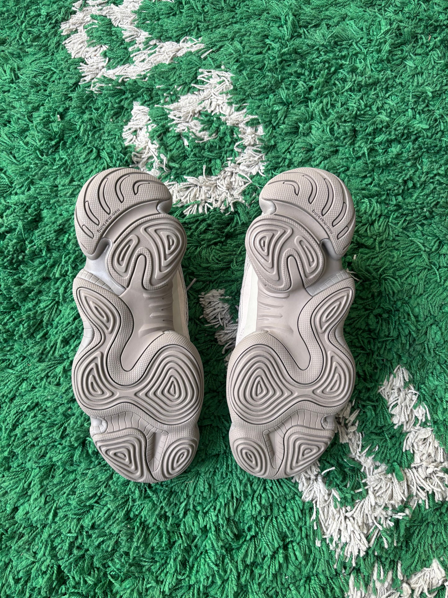 Yeezy 500 “Ash Grey”