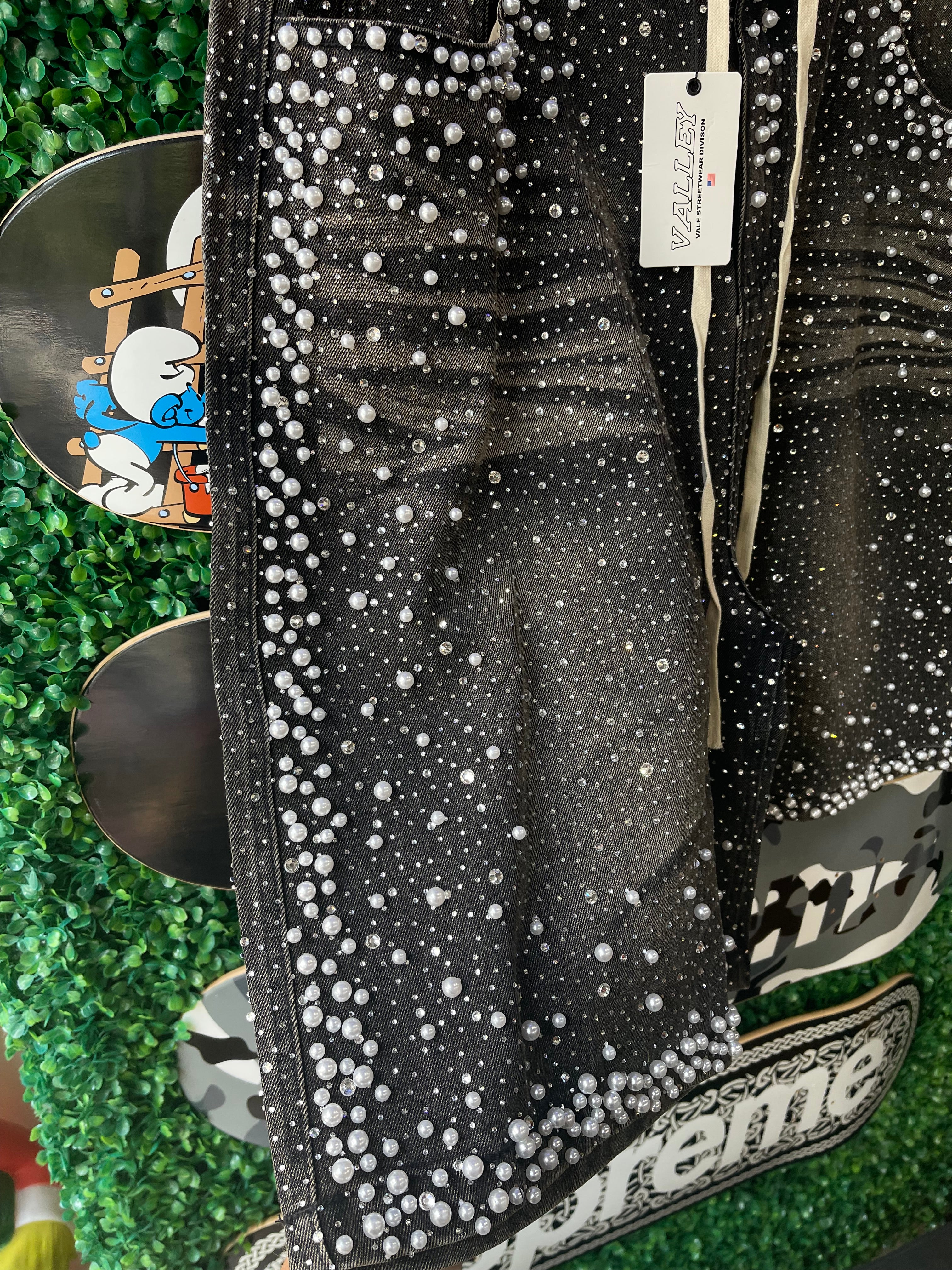 Vale Black Rainstorm Jorts