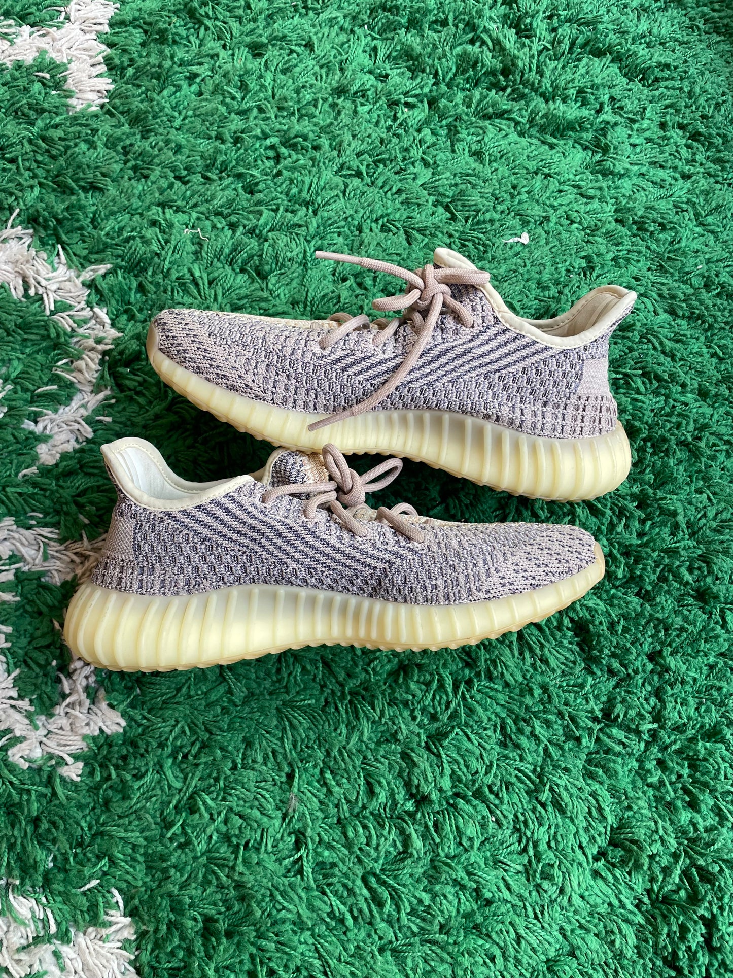 Yeezy 350 “Ash Pearl”