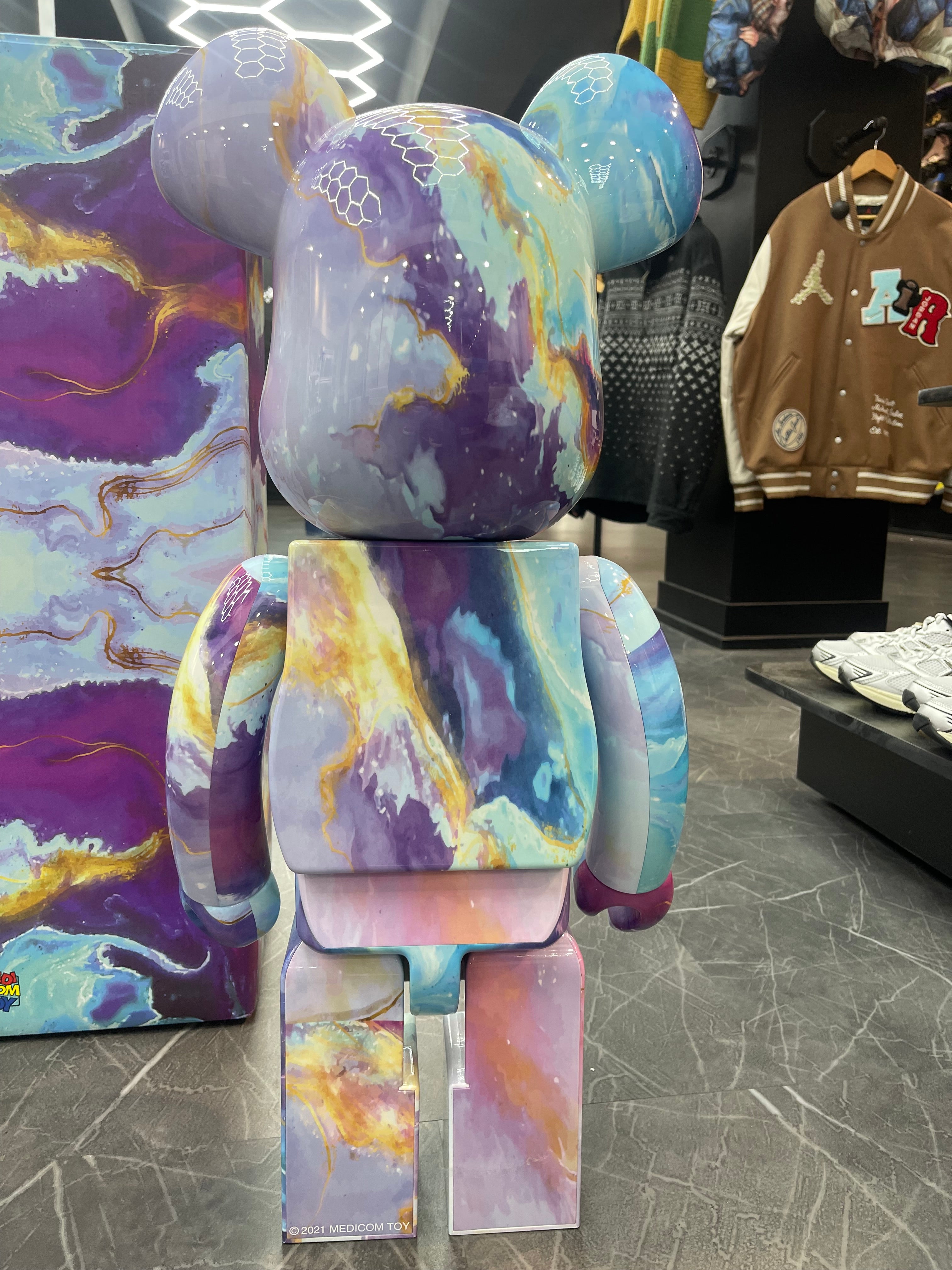 Bearbrick 1000% “Marble”