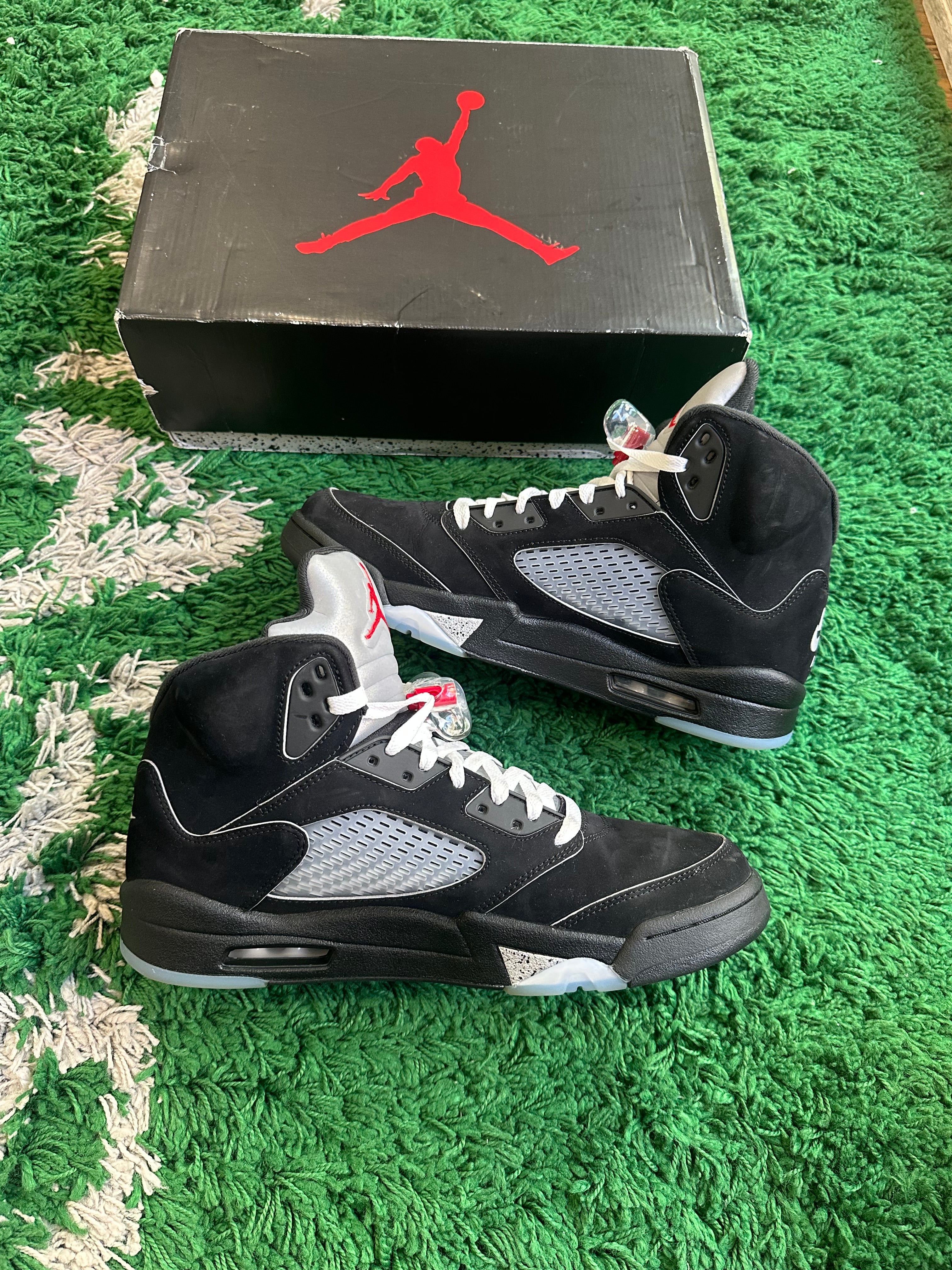 Jordan 5 “Black Metallic Reimagined”