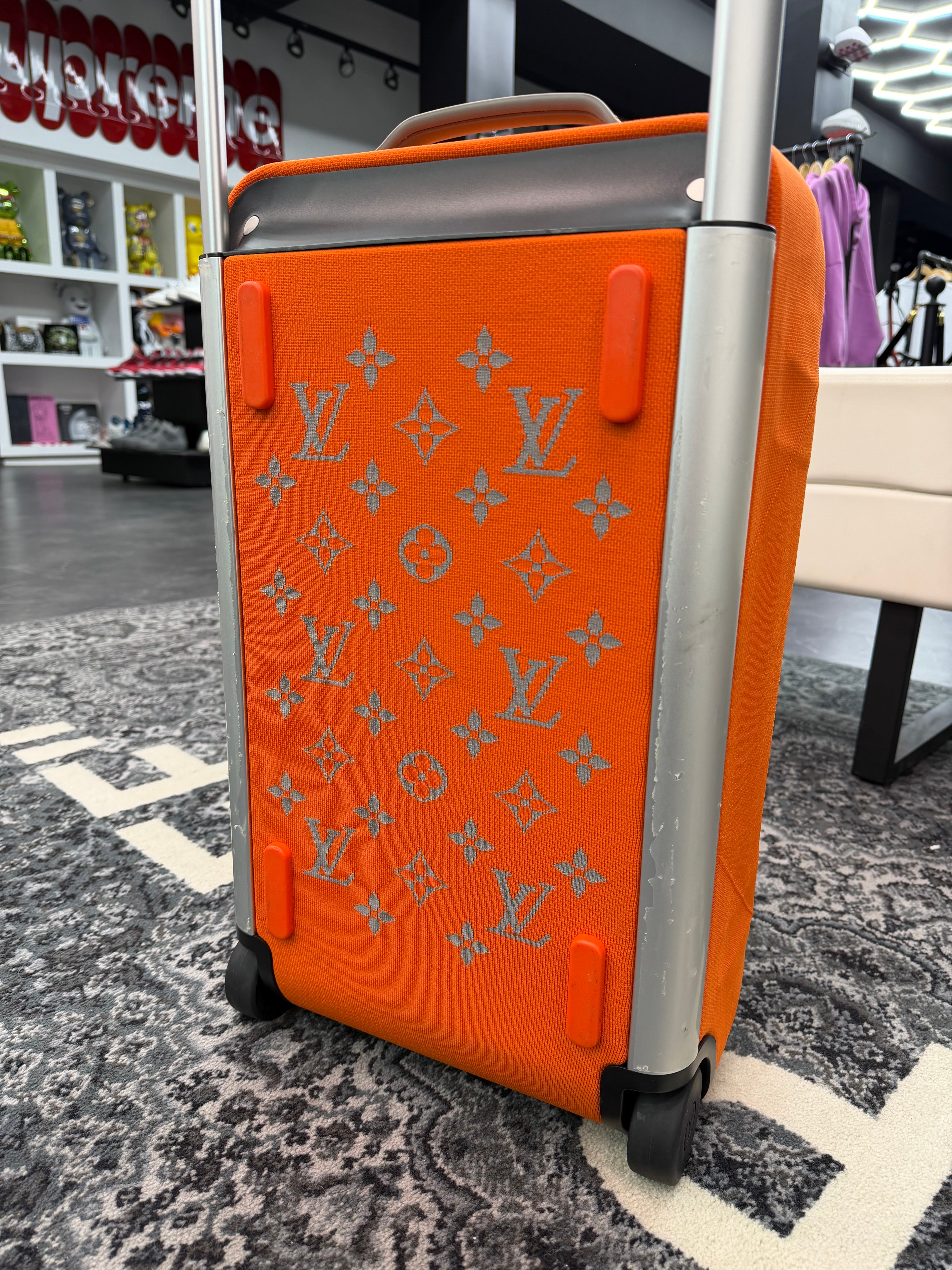 Louis Vuitton Horizon Duffle / Suit Case Soft Orange