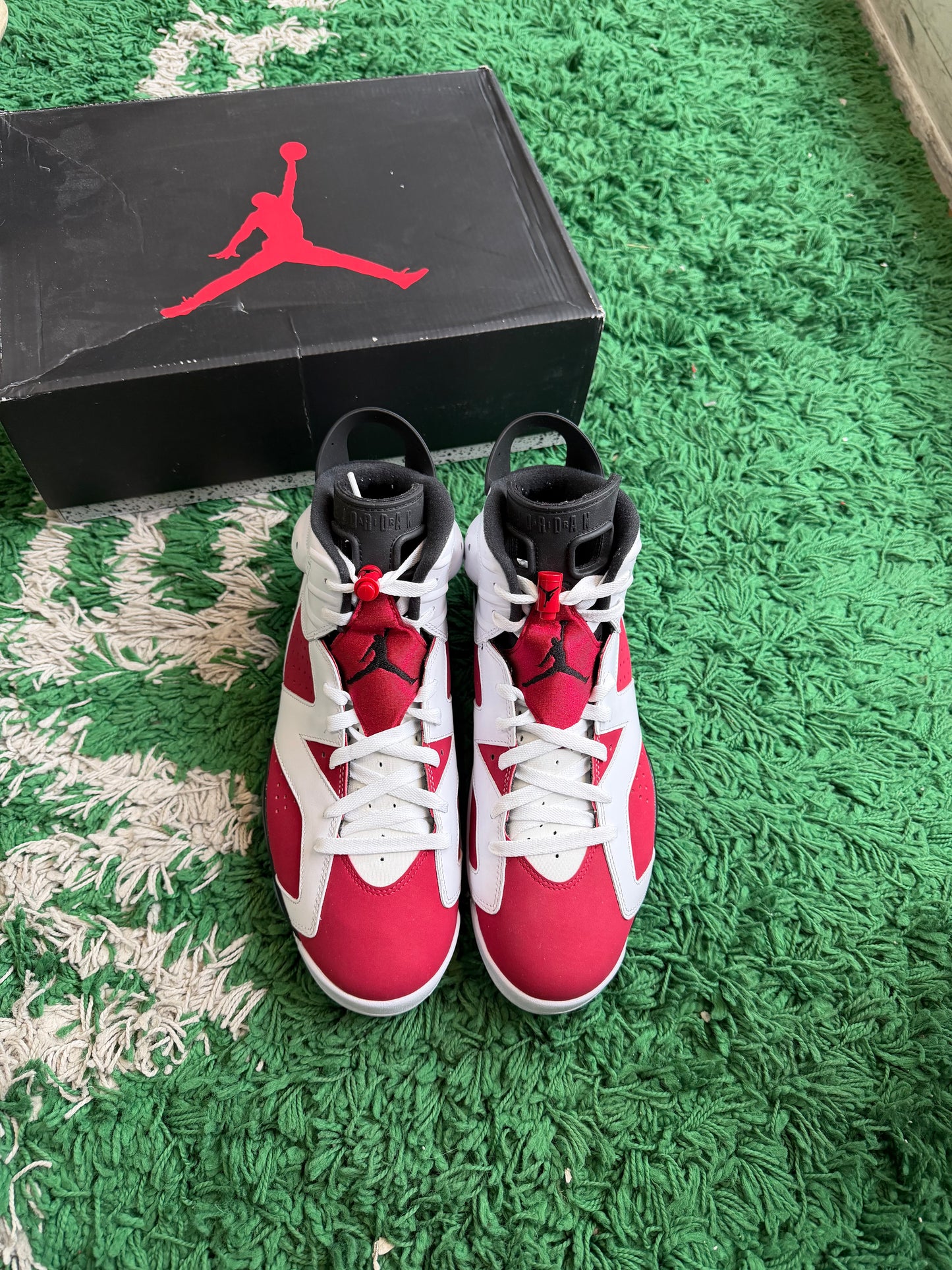 Jordan 6 “Carmine”